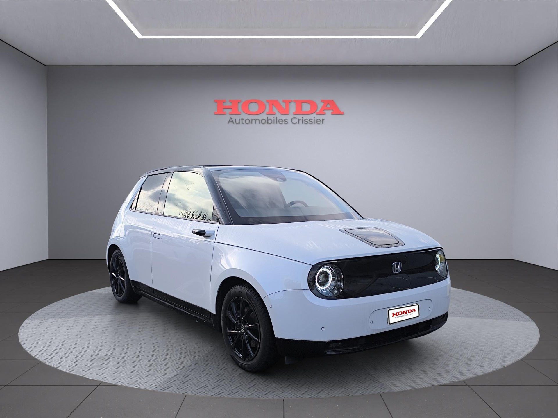 HONDA e electric Advance-showroom-element-1