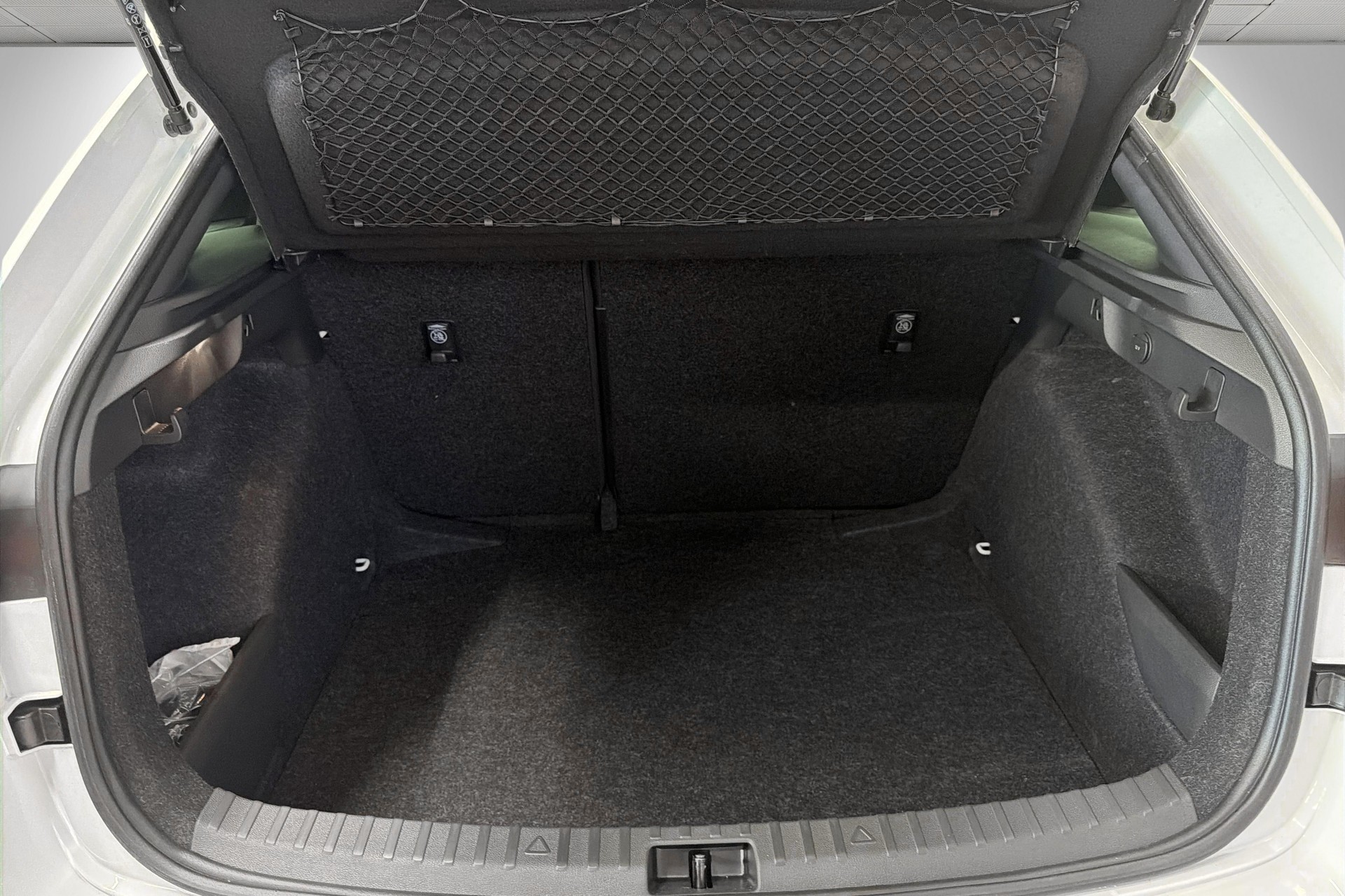 SKODA Scala 1.0 TSI Monte Carlo DSG-image-17