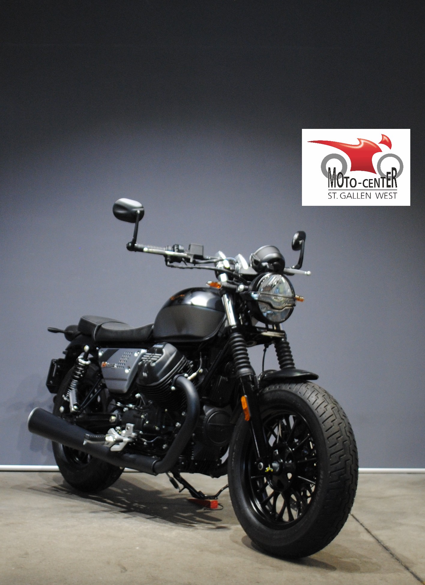 MOTO GUZZI V9 Bobber Special Edition-image-0