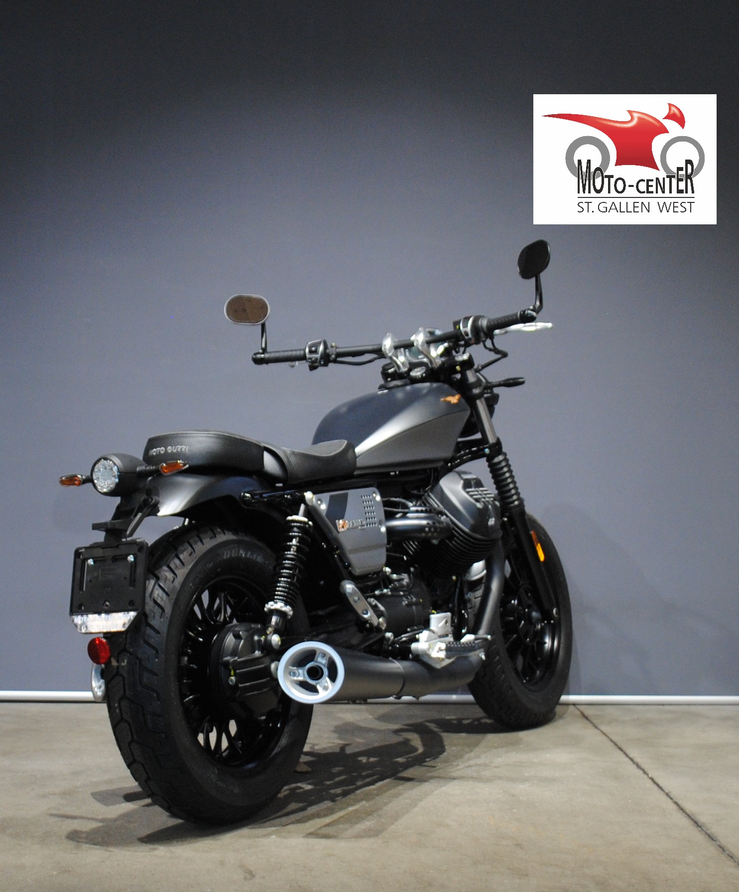 MOTO GUZZI V9 Bobber Special Edition-image-4