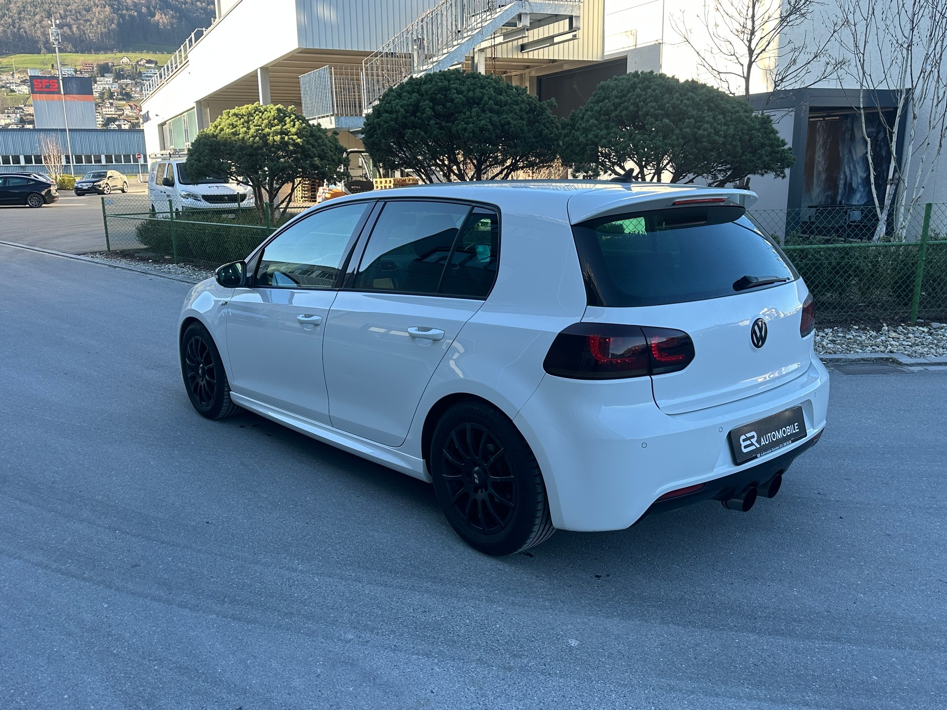 VW Golf 1.2 TSI R-Line-image-6