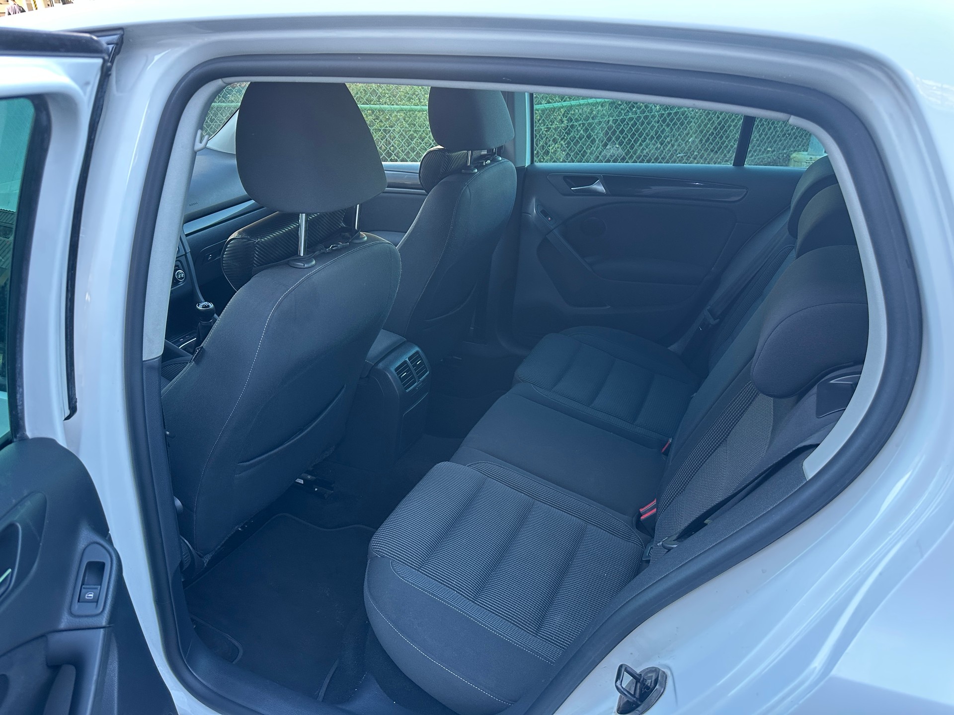 VW Golf 1.2 TSI R-Line-image-14