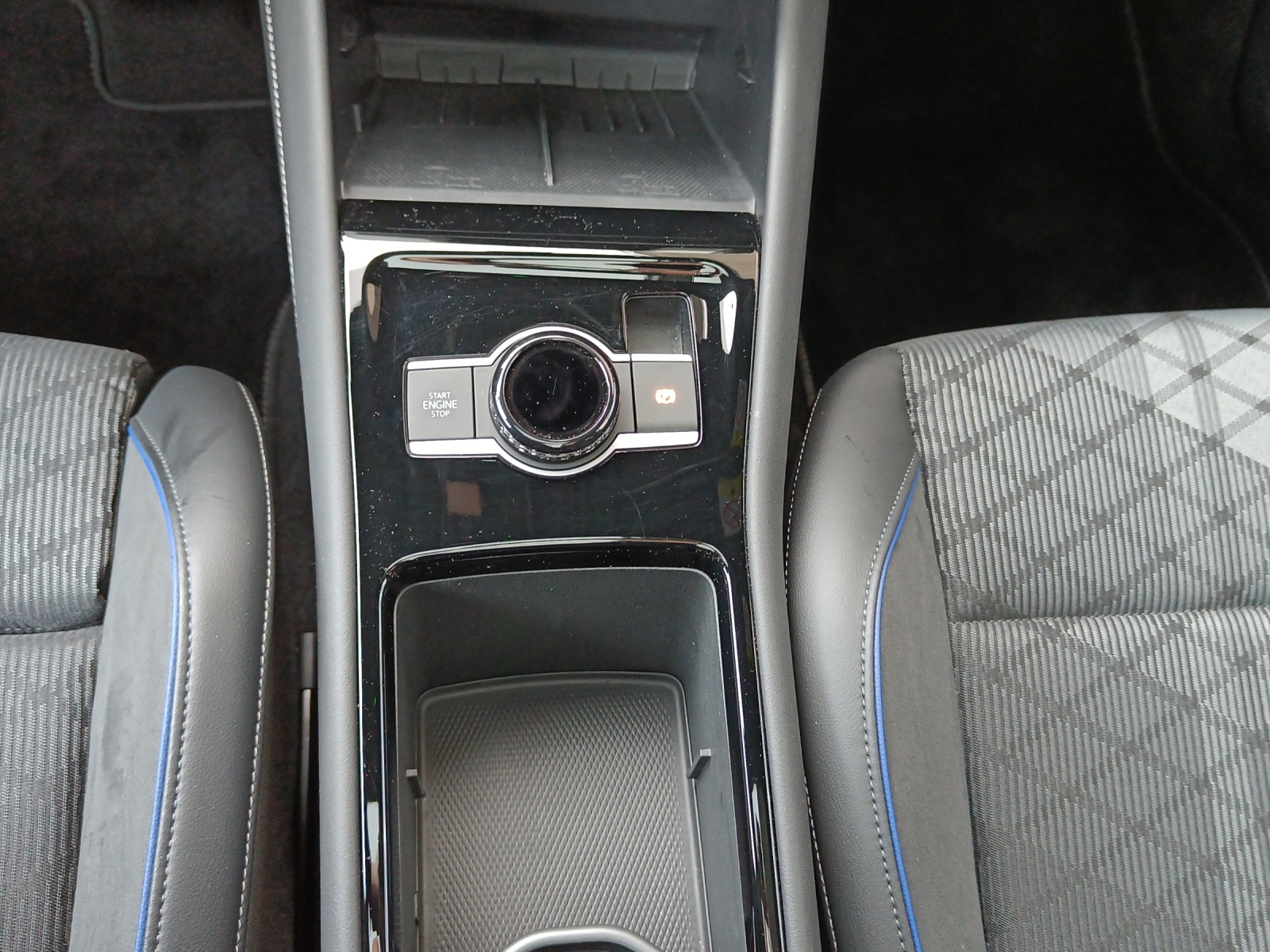 VW Tayron 2.0 TDI SCR R-Line DSG 4motion *7 Plätze*5J Garantie*Standheizung*-image-12