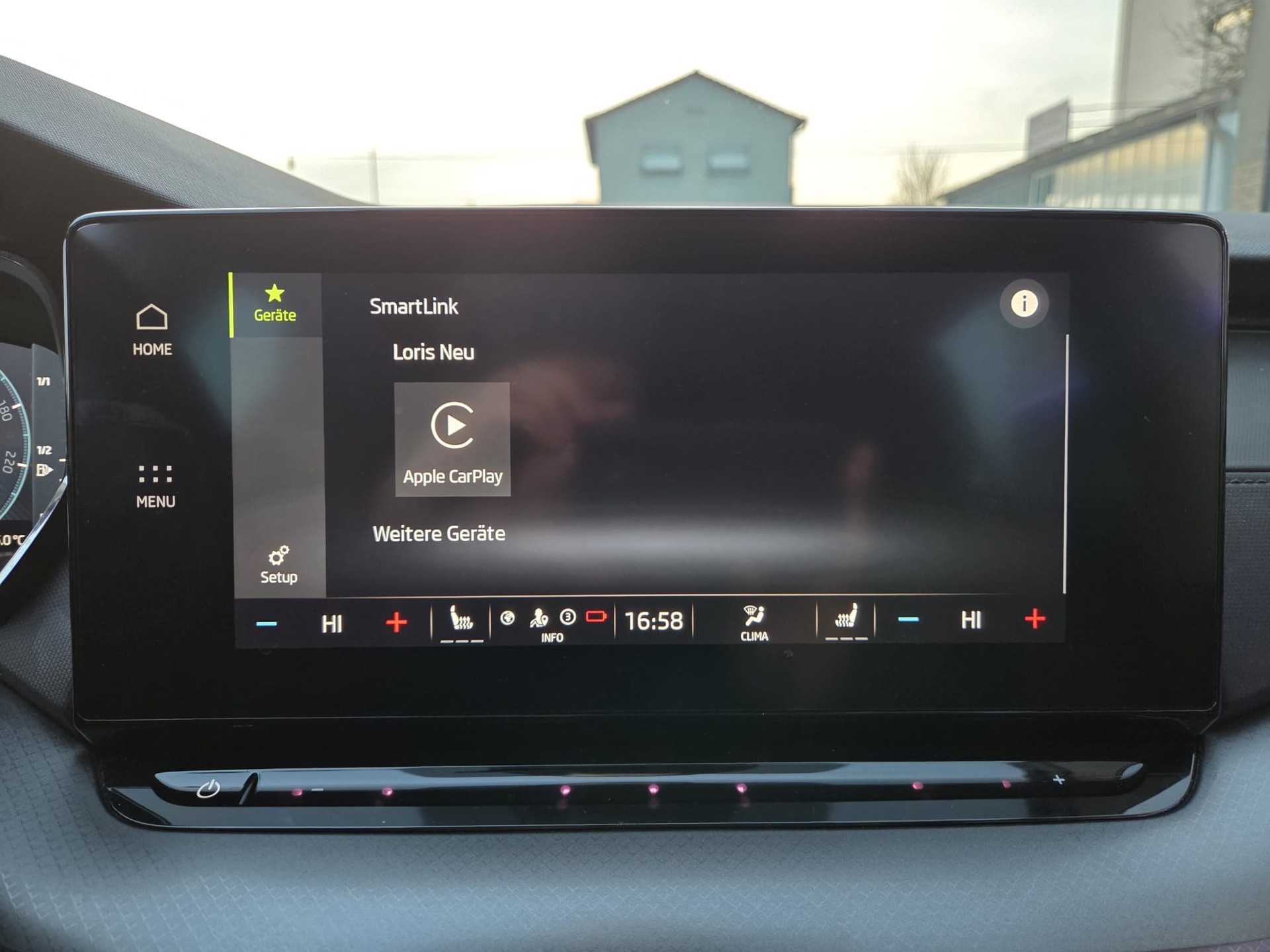 SKODA Octavia Combi 2.0 TDI DSG Ambition 4x4-image-19
