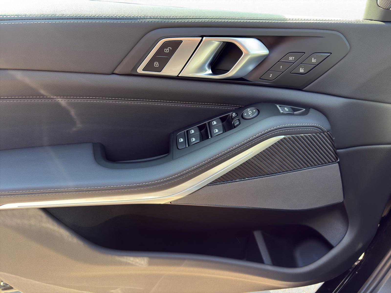 BMW X5 40d xDrive-image-16