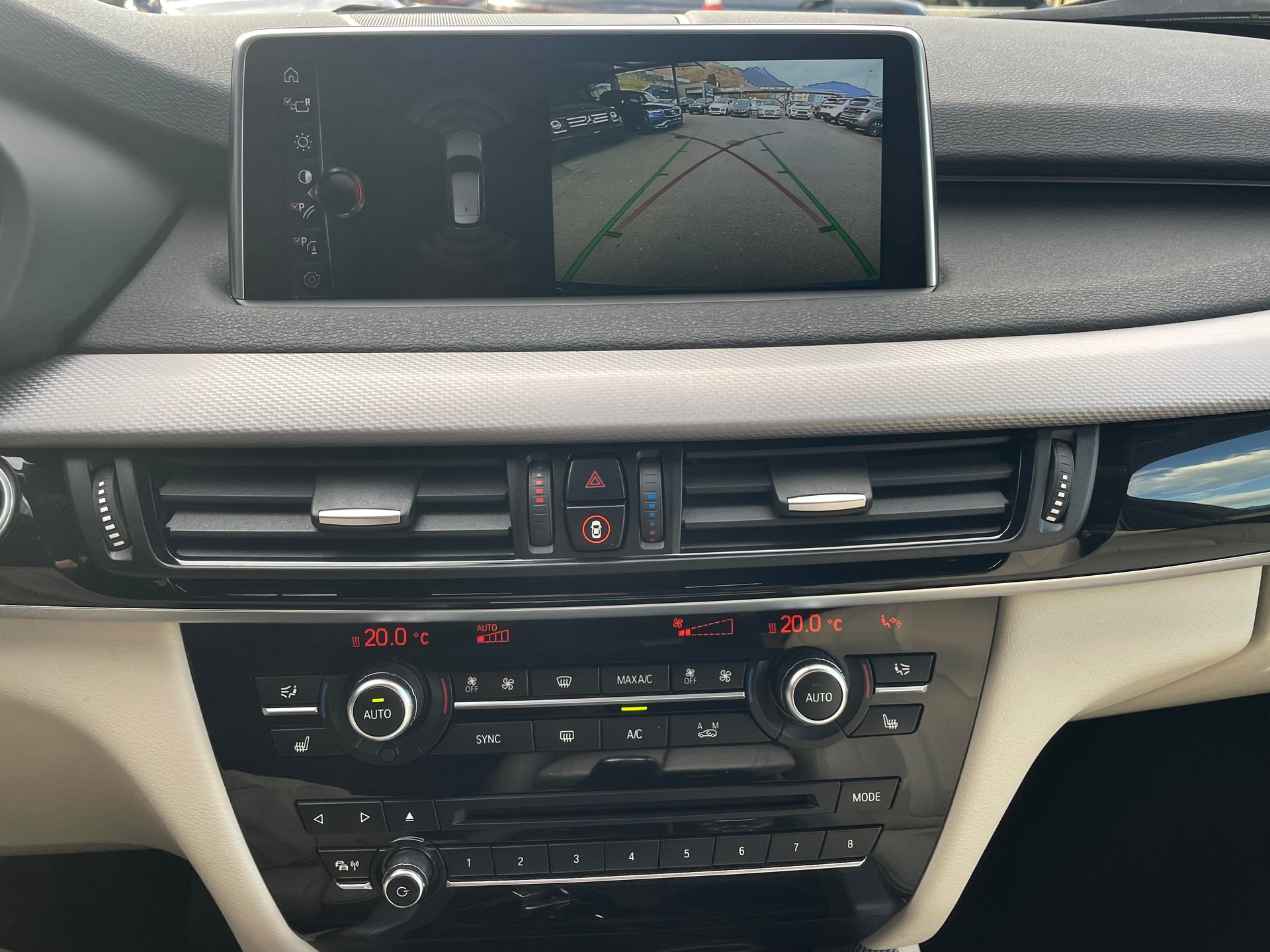 BMW X5 xDrive M50d Steptronic-image-3