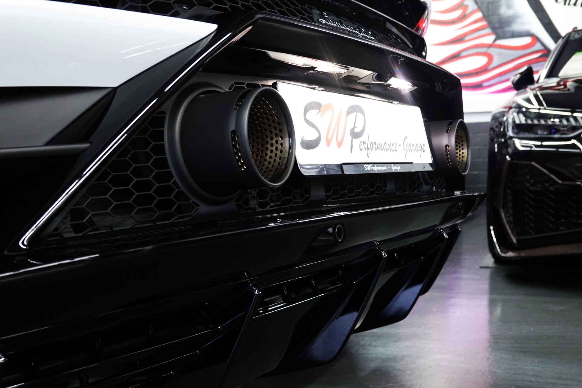 LAMBORGHINI HURACAN EVO SPYDER DCT NOVITEC LIFT CH-FZ ERST HAND-image-12