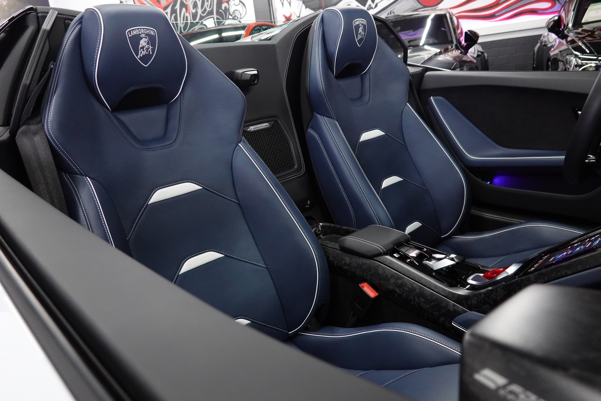 LAMBORGHINI HURACAN EVO SPYDER DCT NOVITEC LIFT CH-FZ ERST HAND-image-39