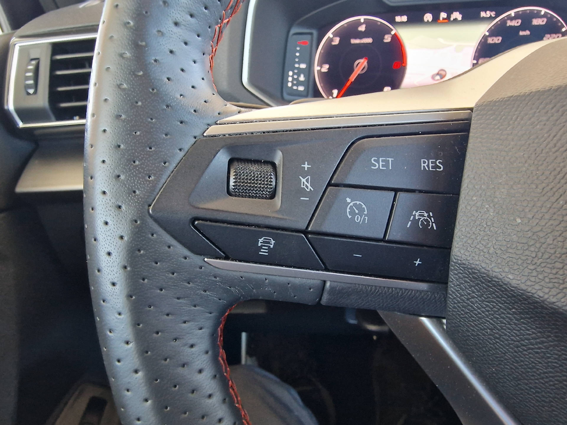 SEAT Tarraco 2.0 TDI FR 4Drive DSG-image-26