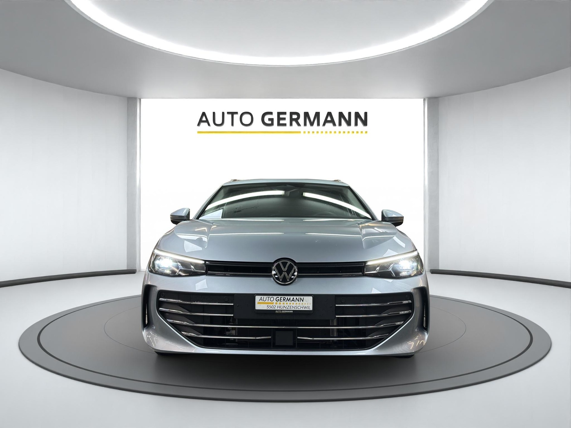VW Passat Variant 1.5 TSI Business DSG-showroom-element-3