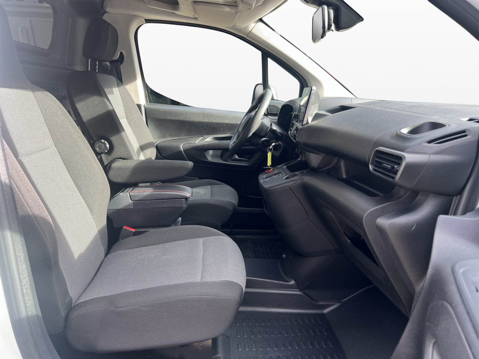 CITROEN e-Berlingo Van Club 1000kg-image-14