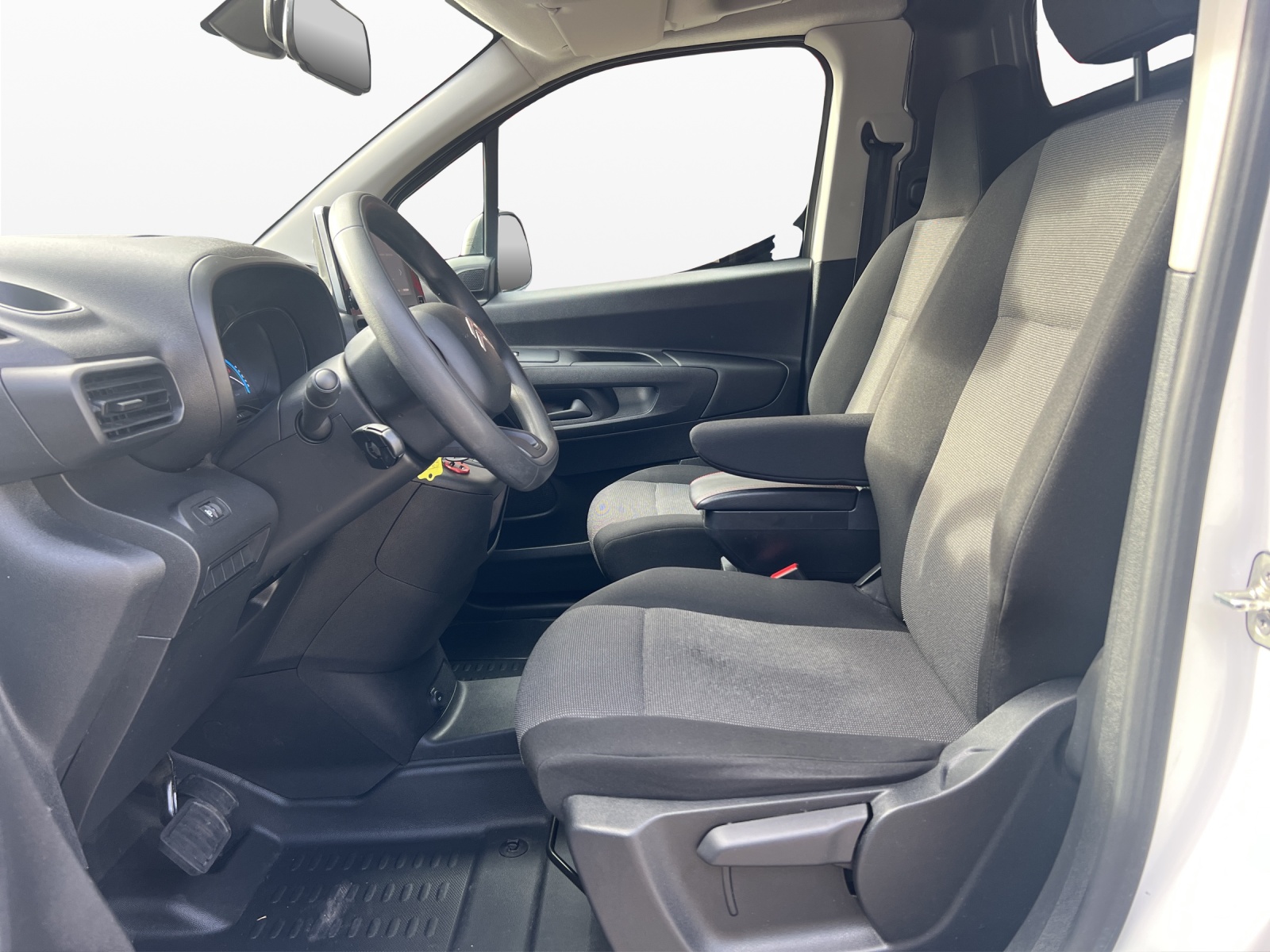 CITROEN e-Berlingo Van Club 1000kg-image-8