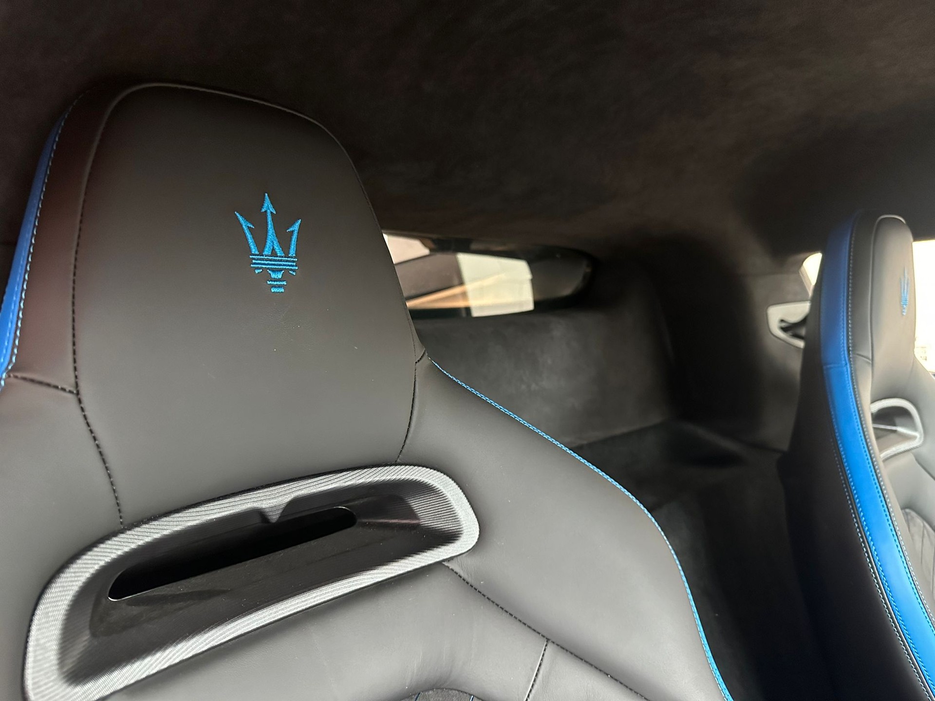 MASERATI MC 20-image-12
