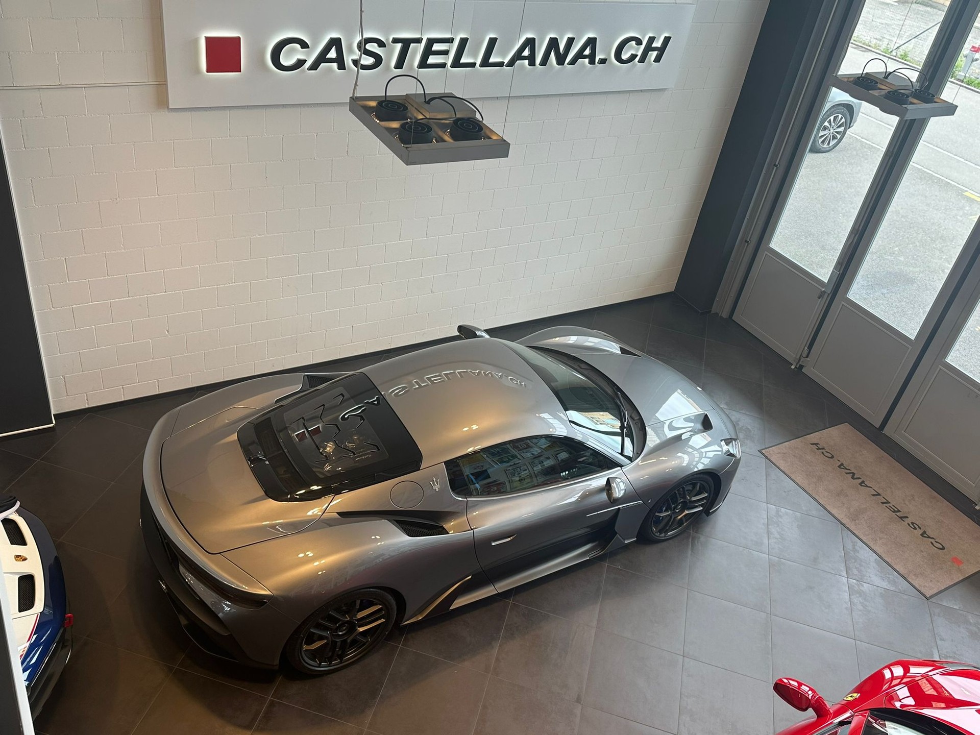 MASERATI MC 20-image-7