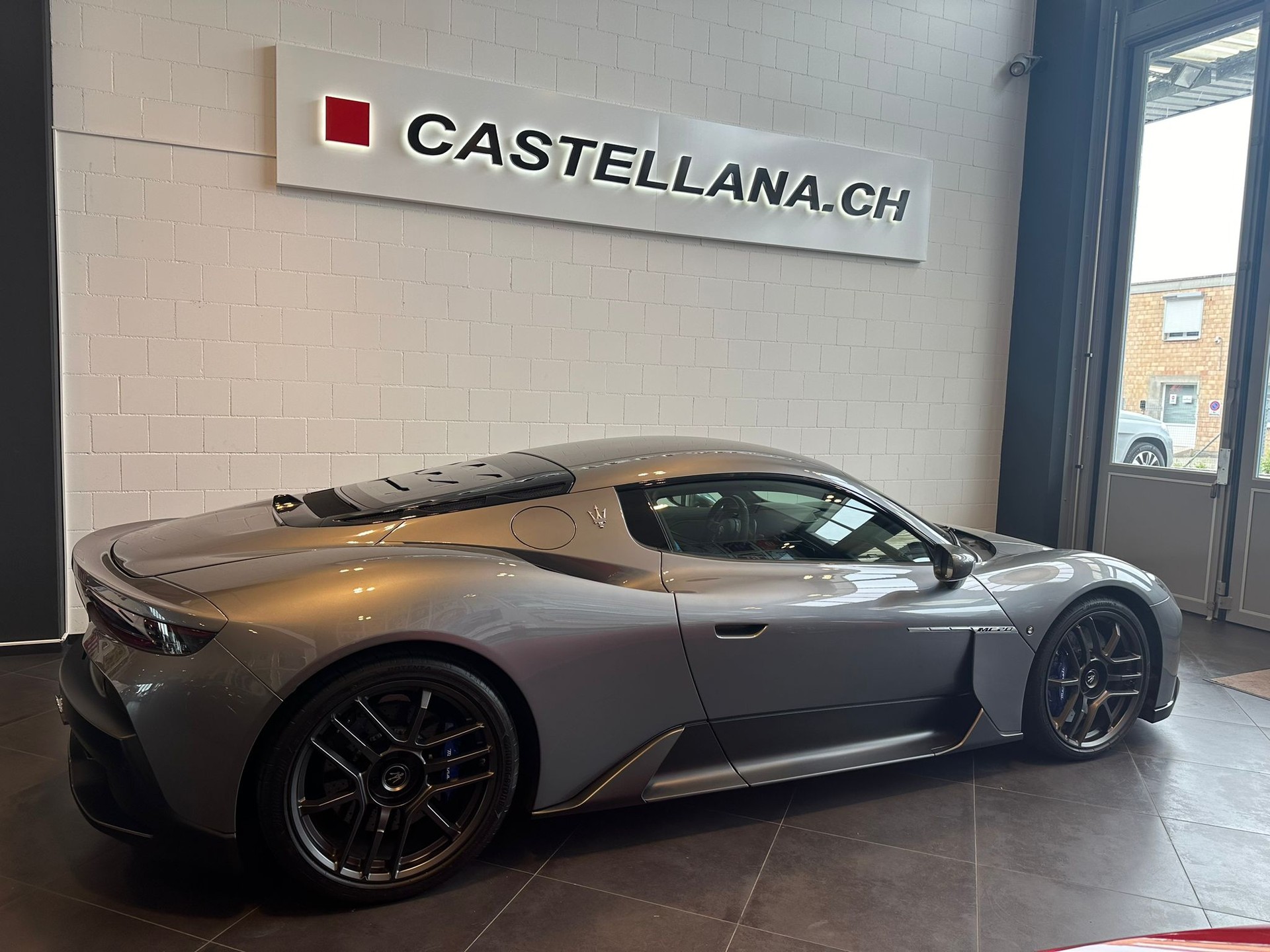 MASERATI MC 20-image-4