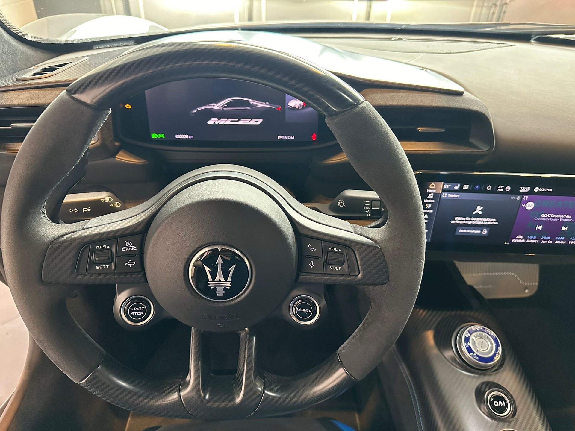 MASERATI MC 20-image-15