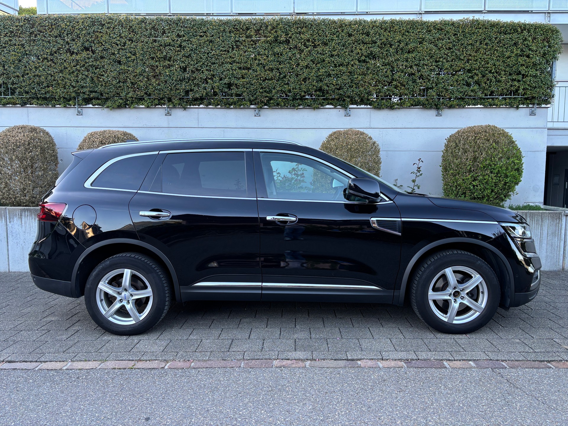 RENAULT 2.0 dCi Intens X-Tronic 4WD-image-2