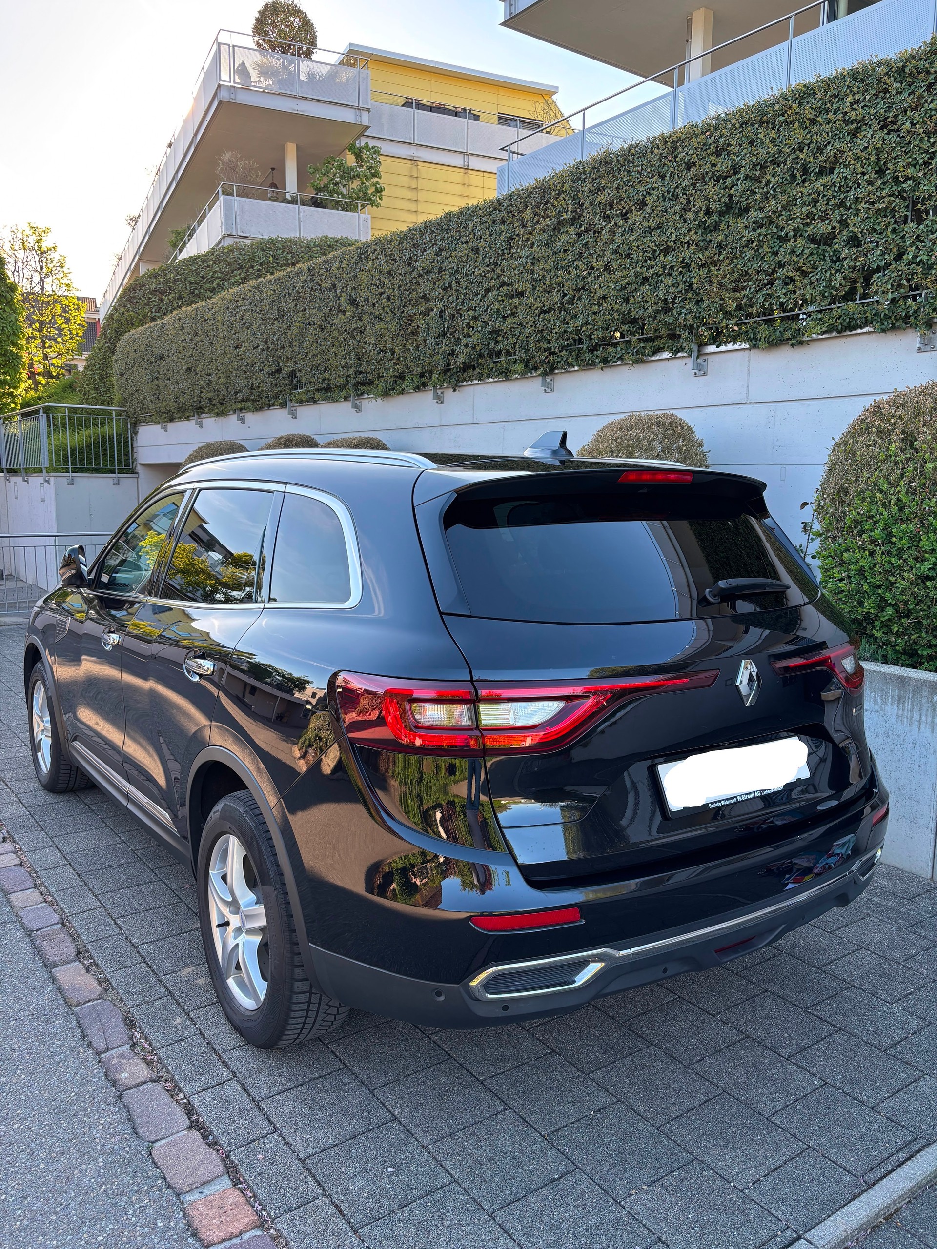 RENAULT 2.0 dCi Intens X-Tronic 4WD-image-11