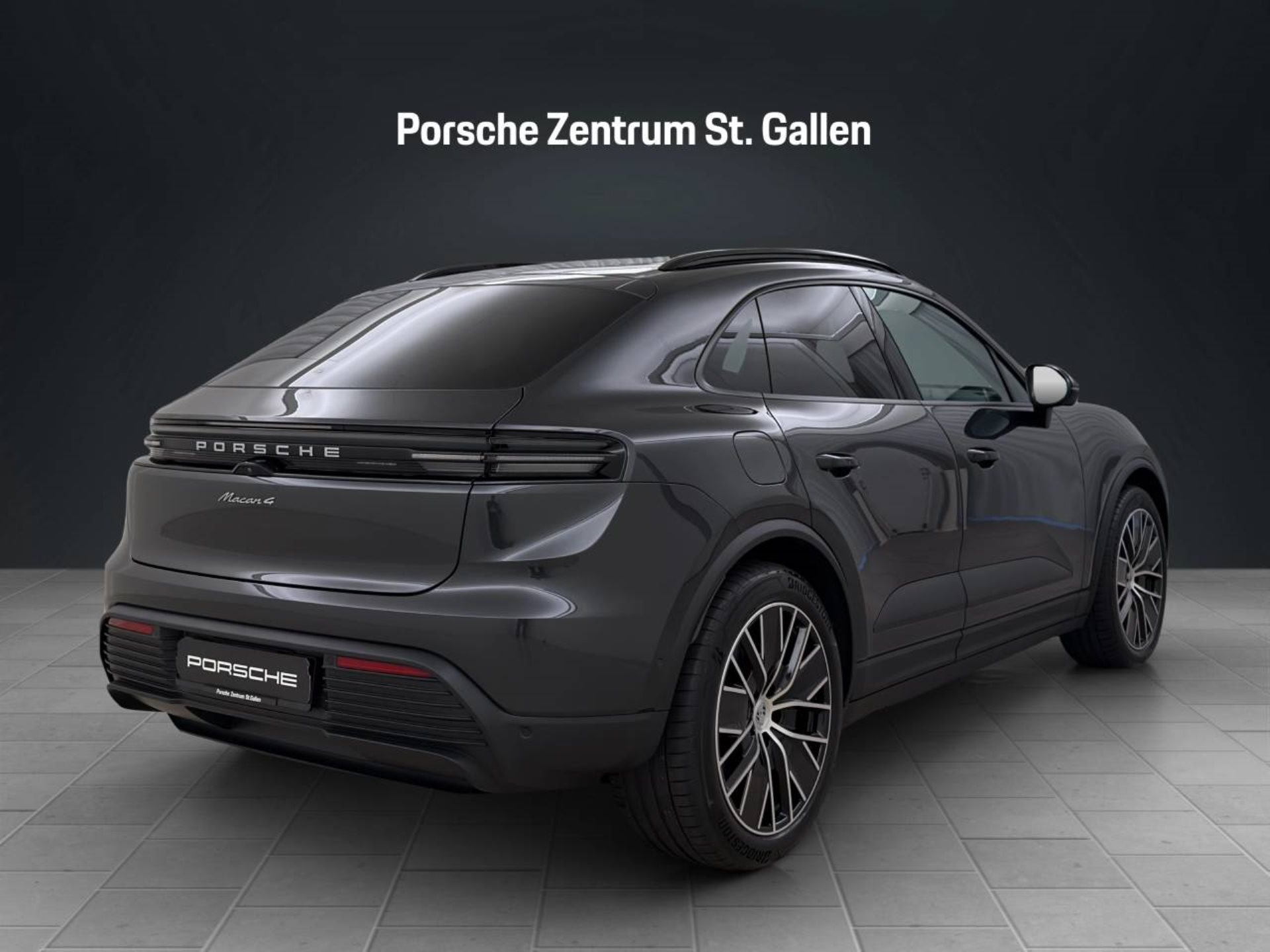 PORSCHE Macan 4-image-6