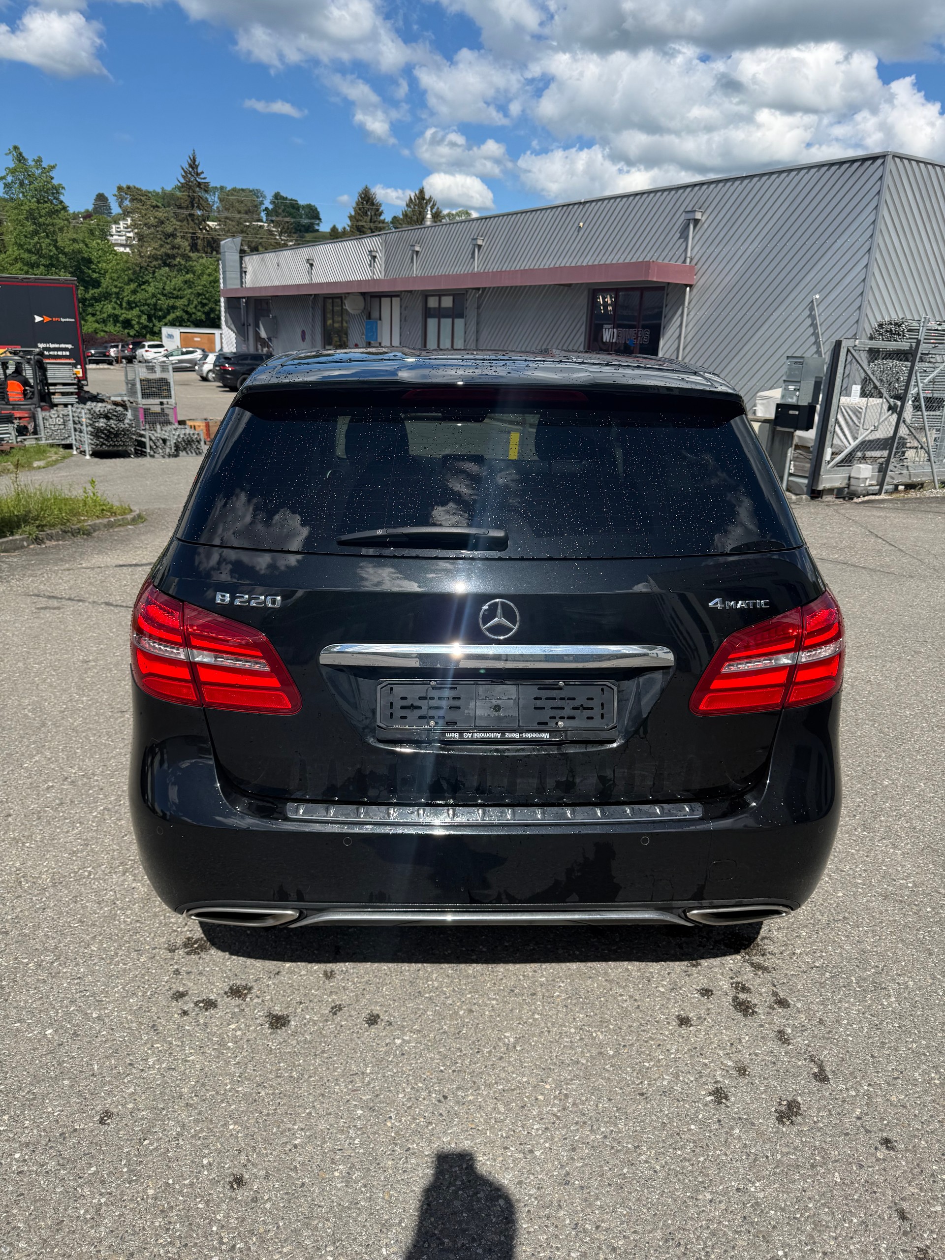 MERCEDES-BENZ B 220 Style 4Matic 7G-DCT-image-4