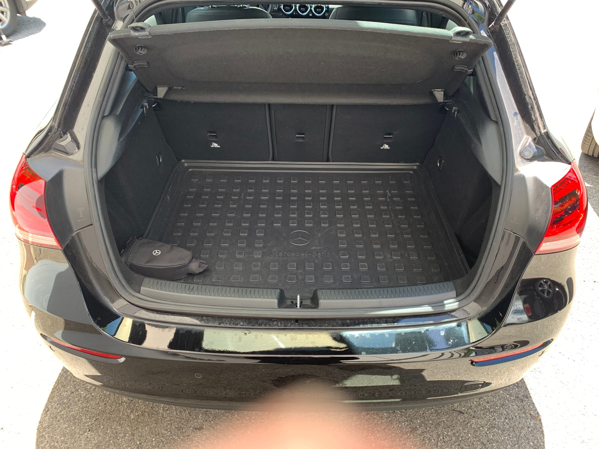 MERCEDES-BENZ A 200 7G-DCT-image-12