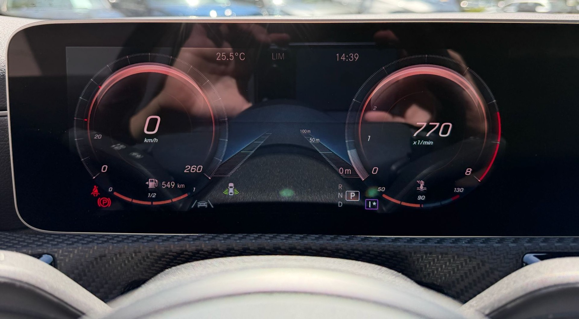 MERCEDES-BENZ A 200 7G-DCT-image-17