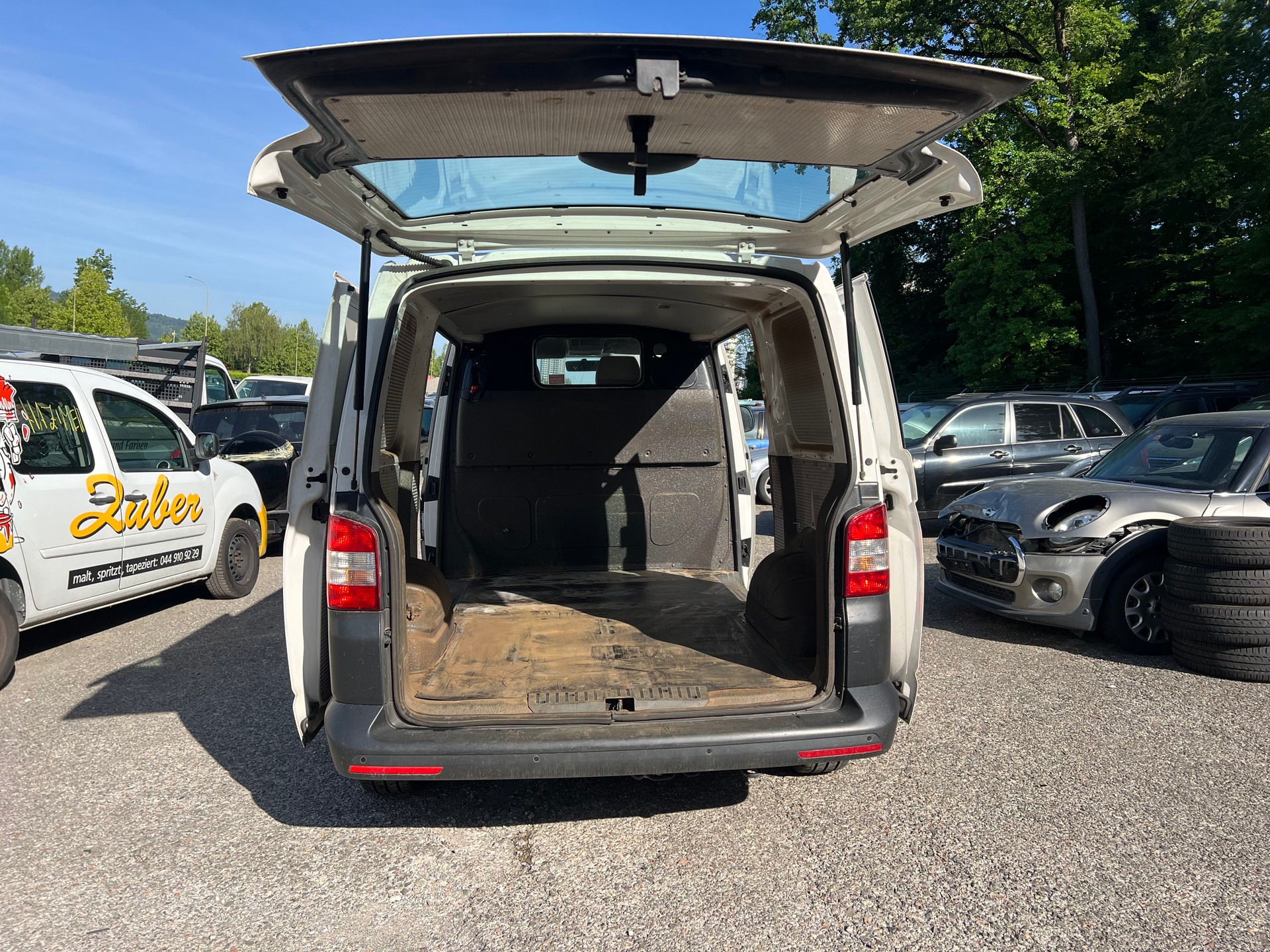 VW T5 2.0 TDI-image-5