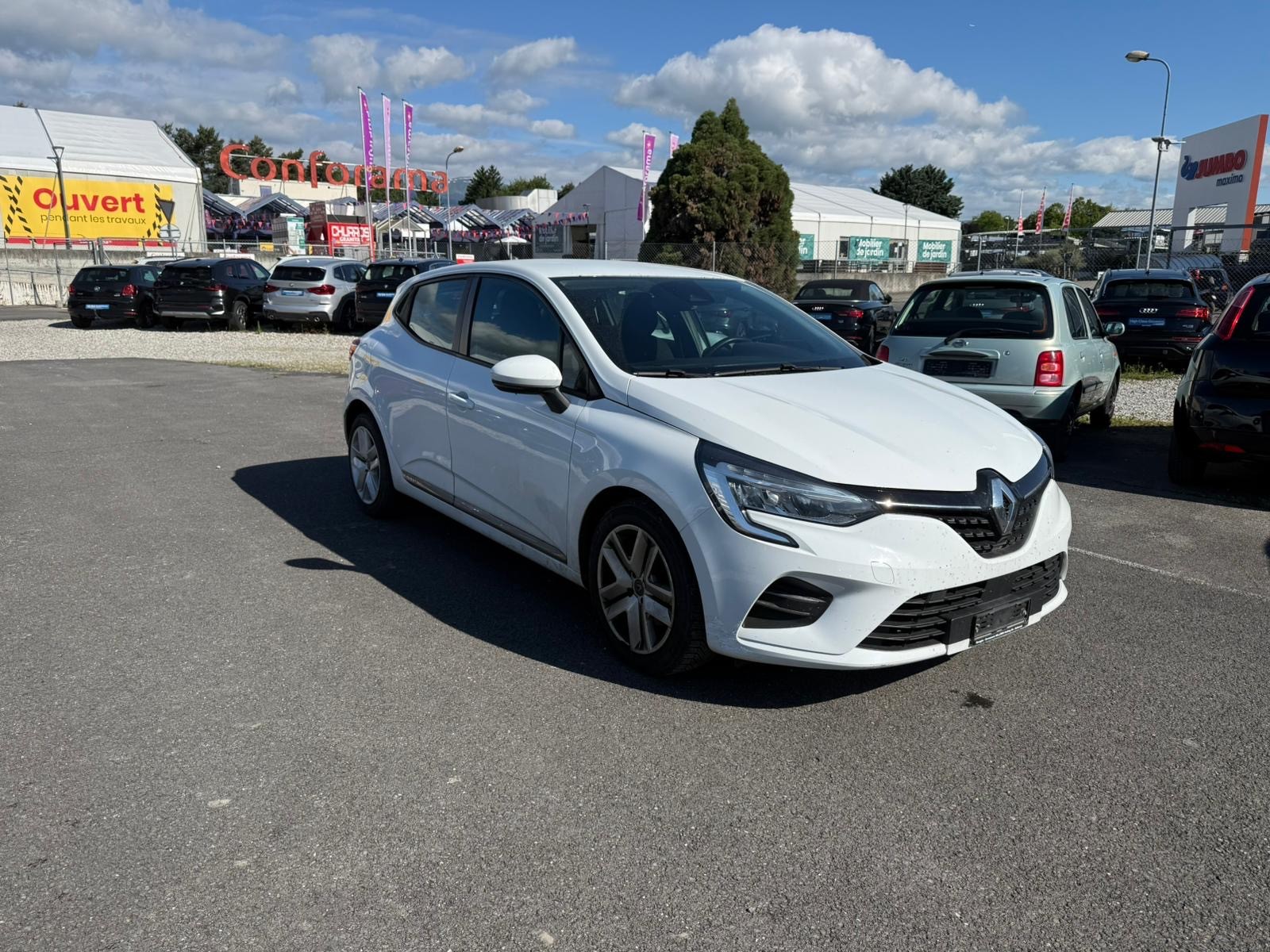 RENAULT Clio 1.0 Business CVT-image-2