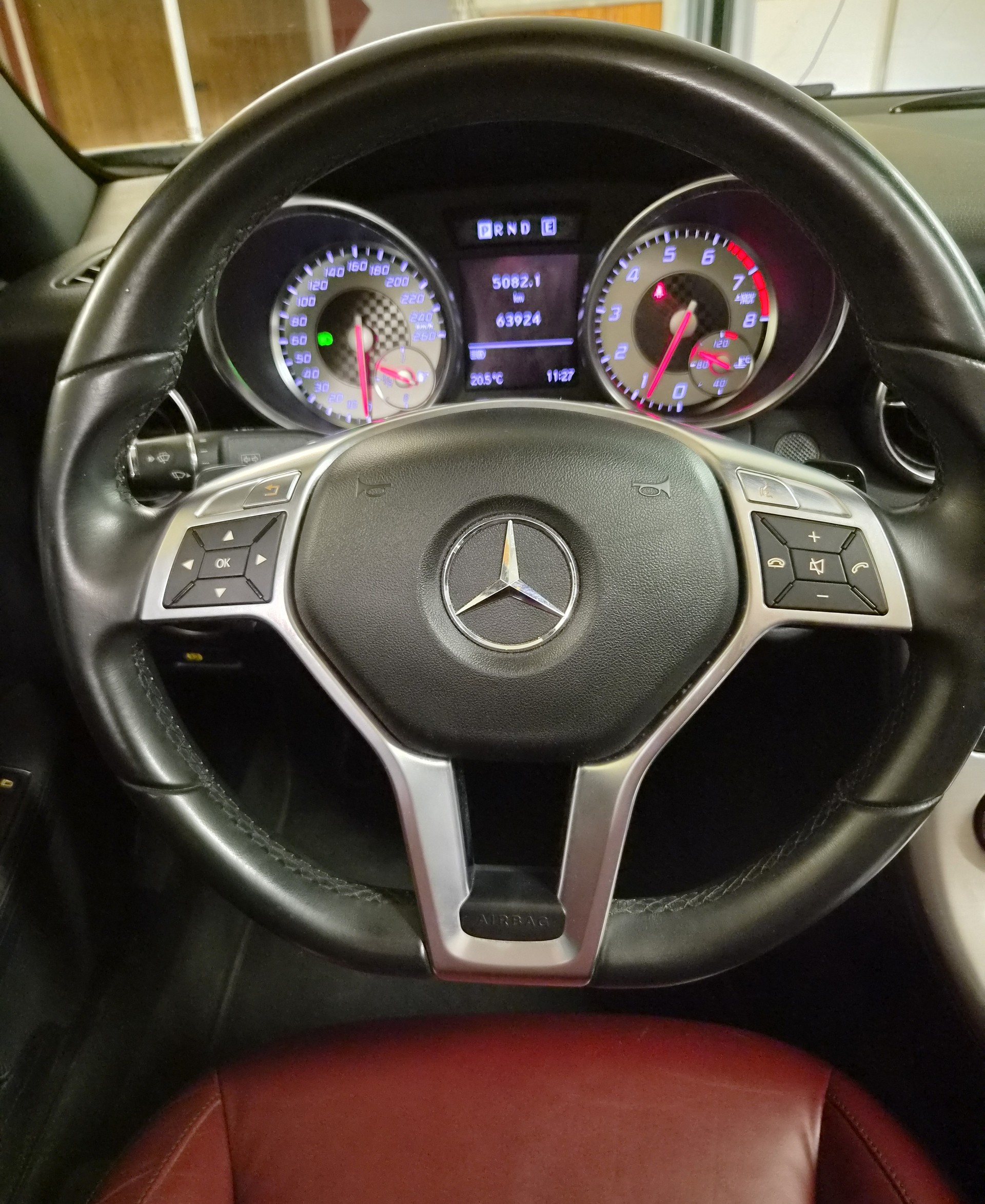 MERCEDES-BENZ SLK 250 7G-Tronic AMG Paket - Designo-image-12