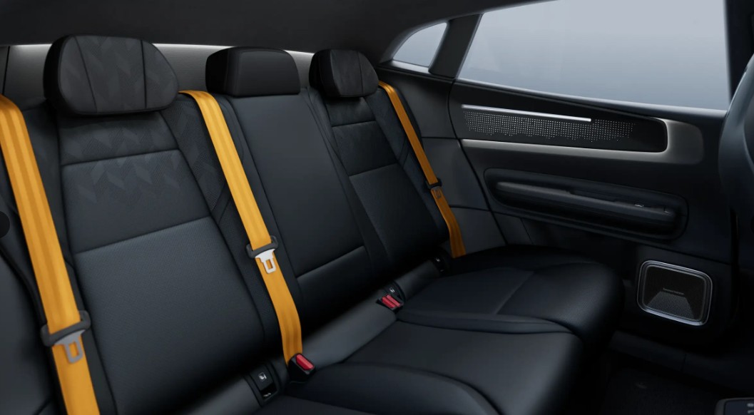 POLESTAR 4 Long Range Dual Motor Prime Performance-image-10