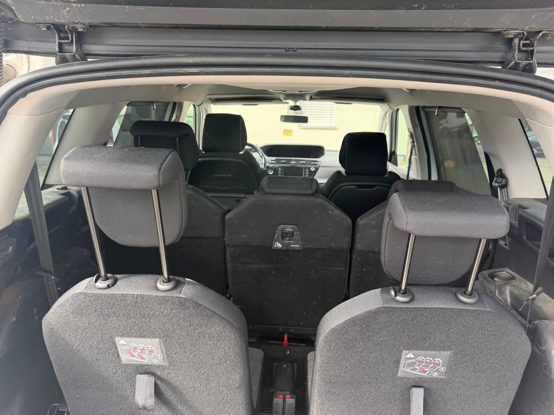 CITROEN Grand C4 Picasso 1.6i 16V THP Shine EAT6-image-14