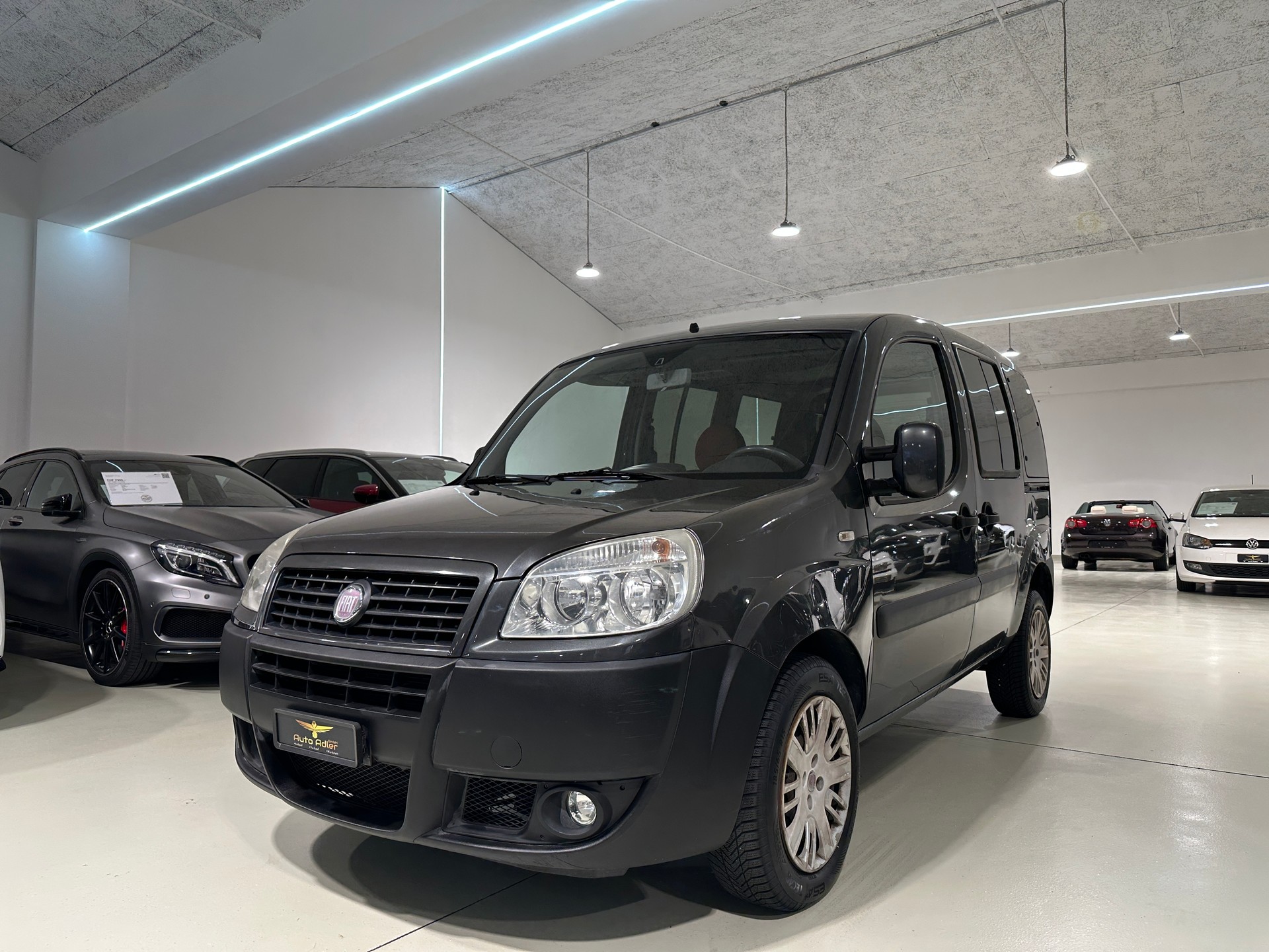 FIAT Doblò 1.4 Family-image-2