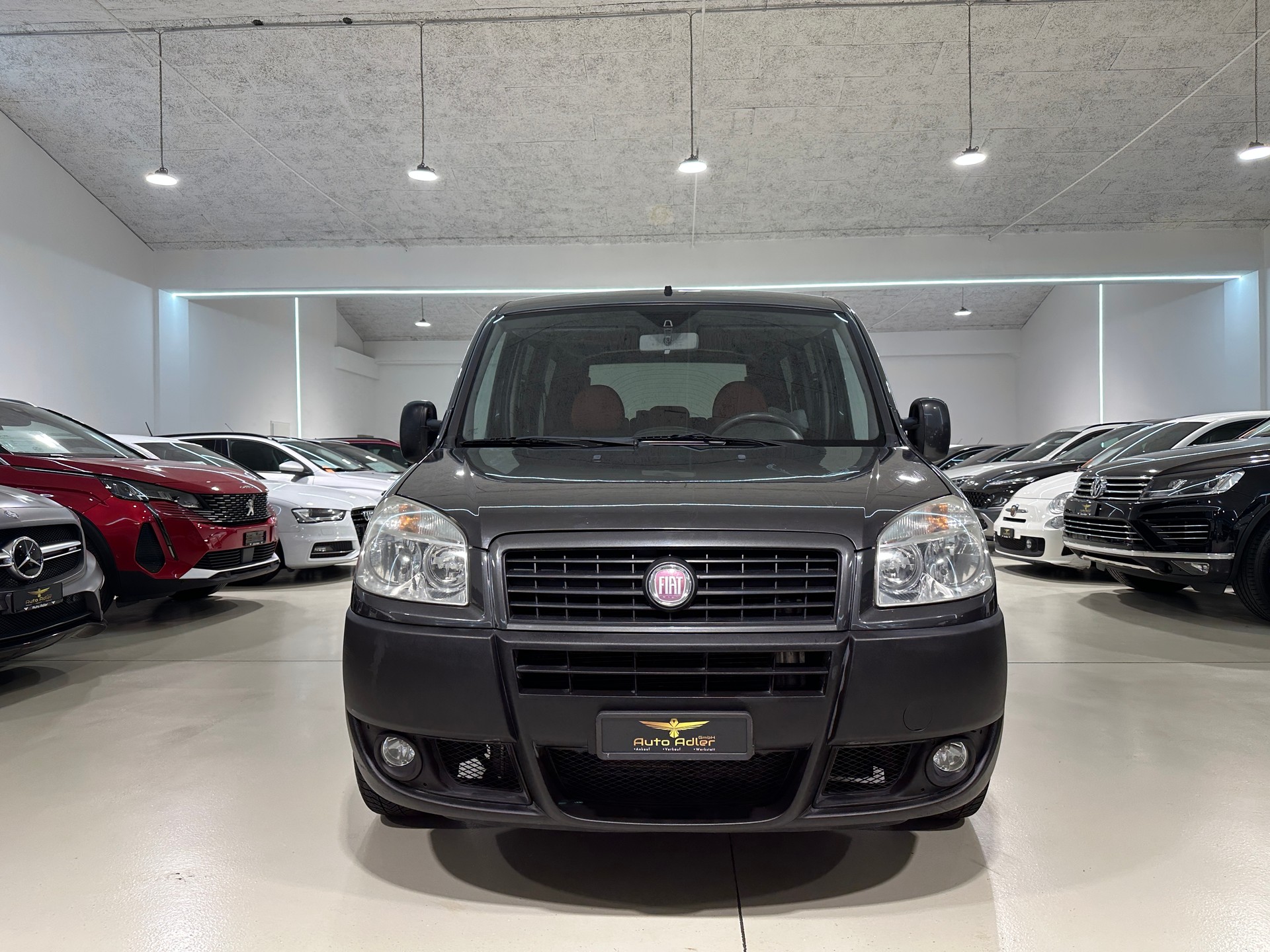 FIAT Doblò 1.4 Family-image-0