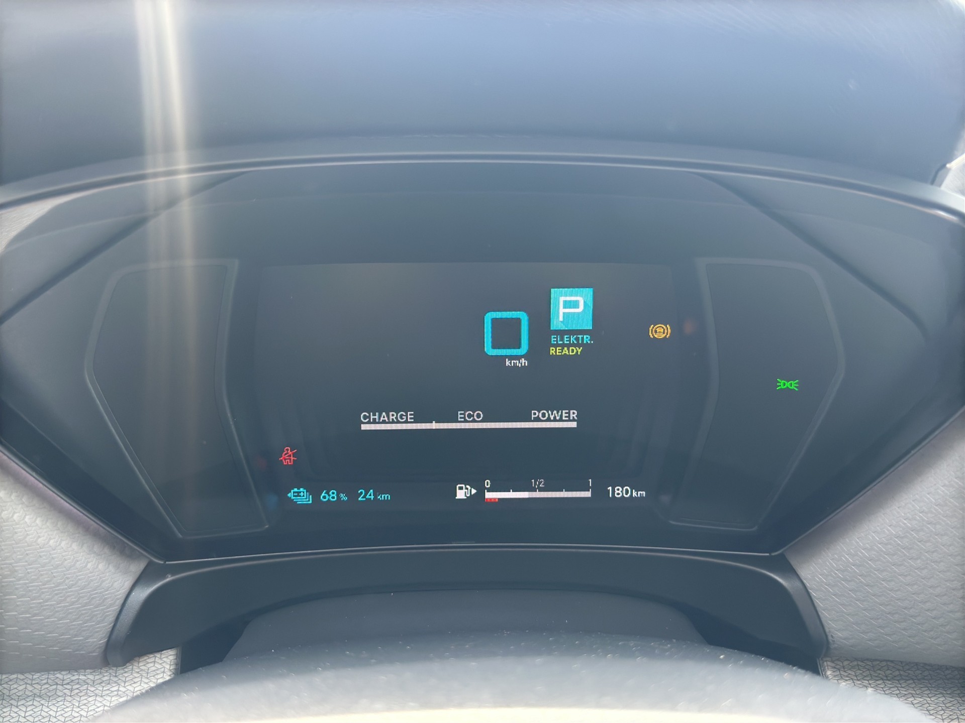 CITROEN C5 X 1.6i PHEV Shine Pack e-EAT8-image-32