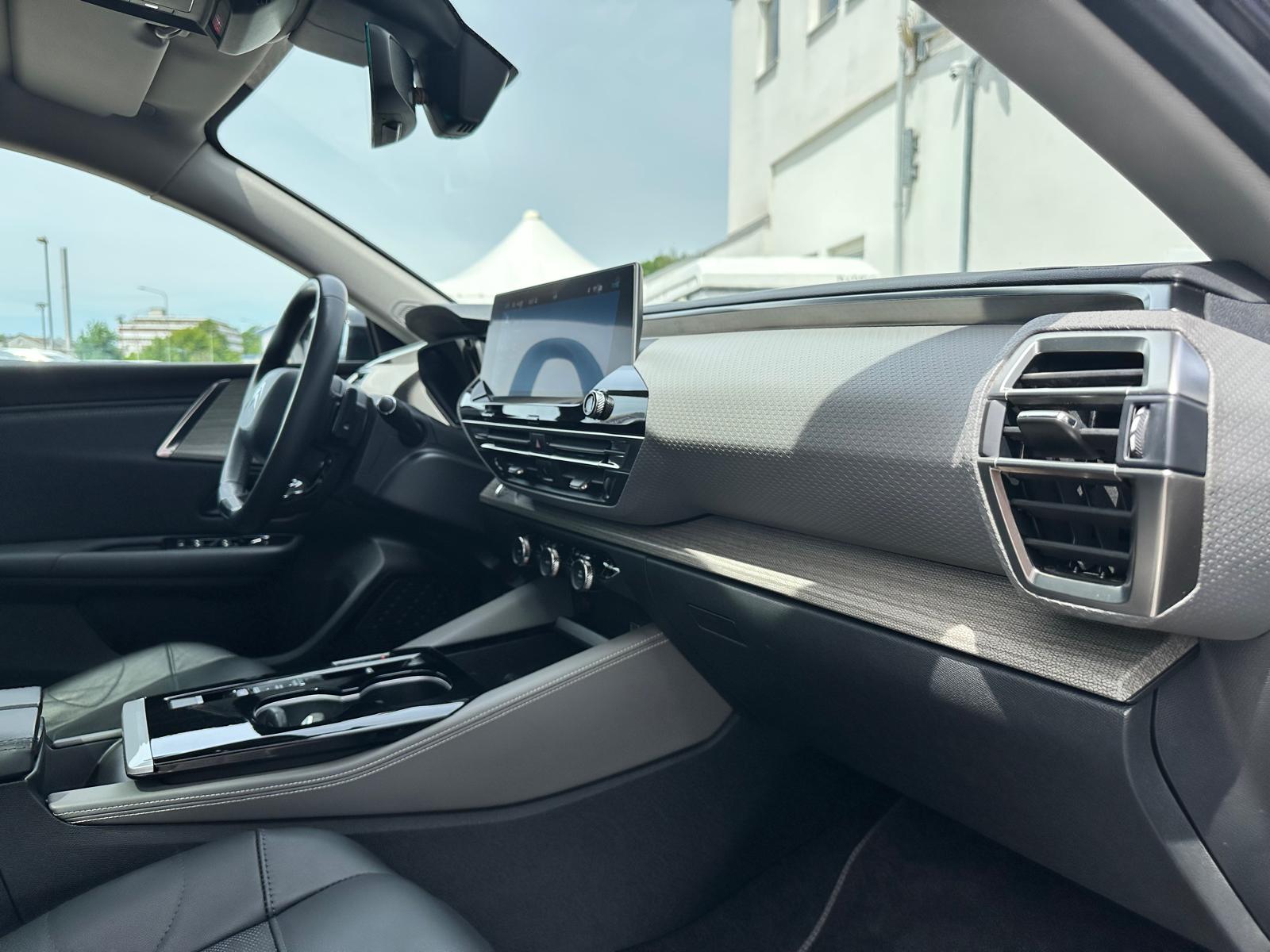 CITROEN C5 X 1.6i PHEV Shine Pack e-EAT8-image-21