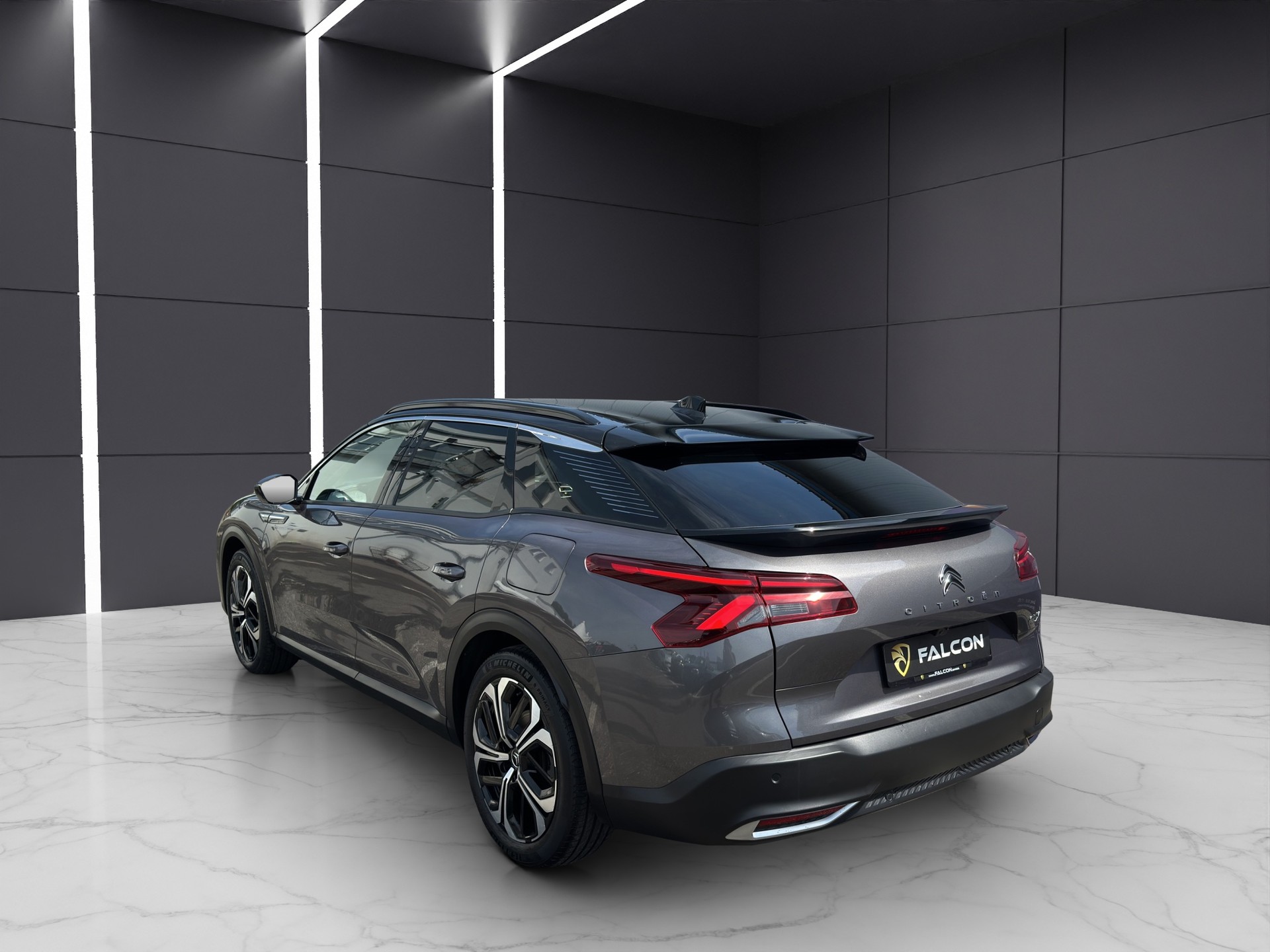 CITROEN C5 X 1.6i PHEV Shine Pack e-EAT8-showroom-element-3