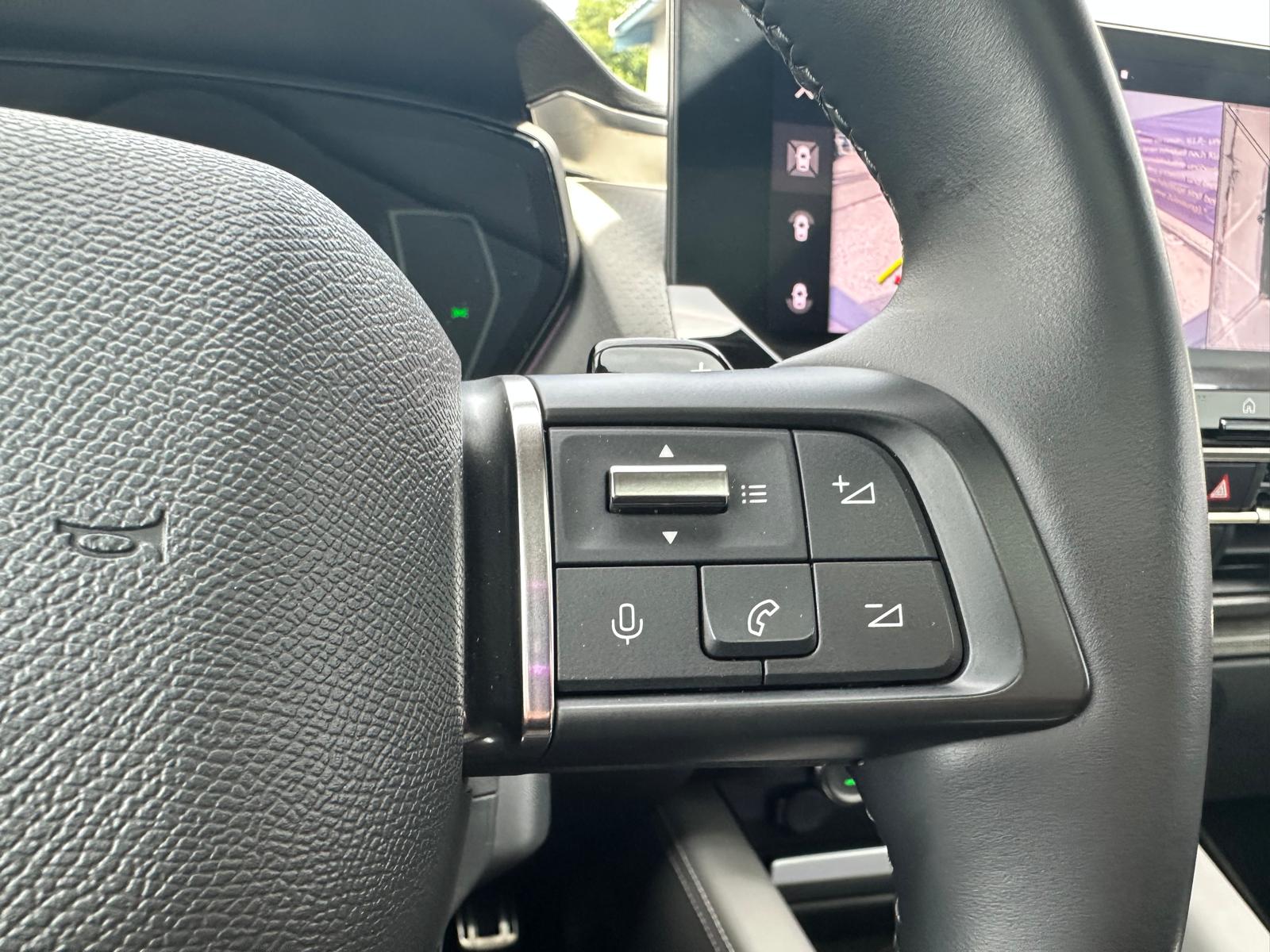 CITROEN C5 X 1.6i PHEV Shine Pack e-EAT8-image-30