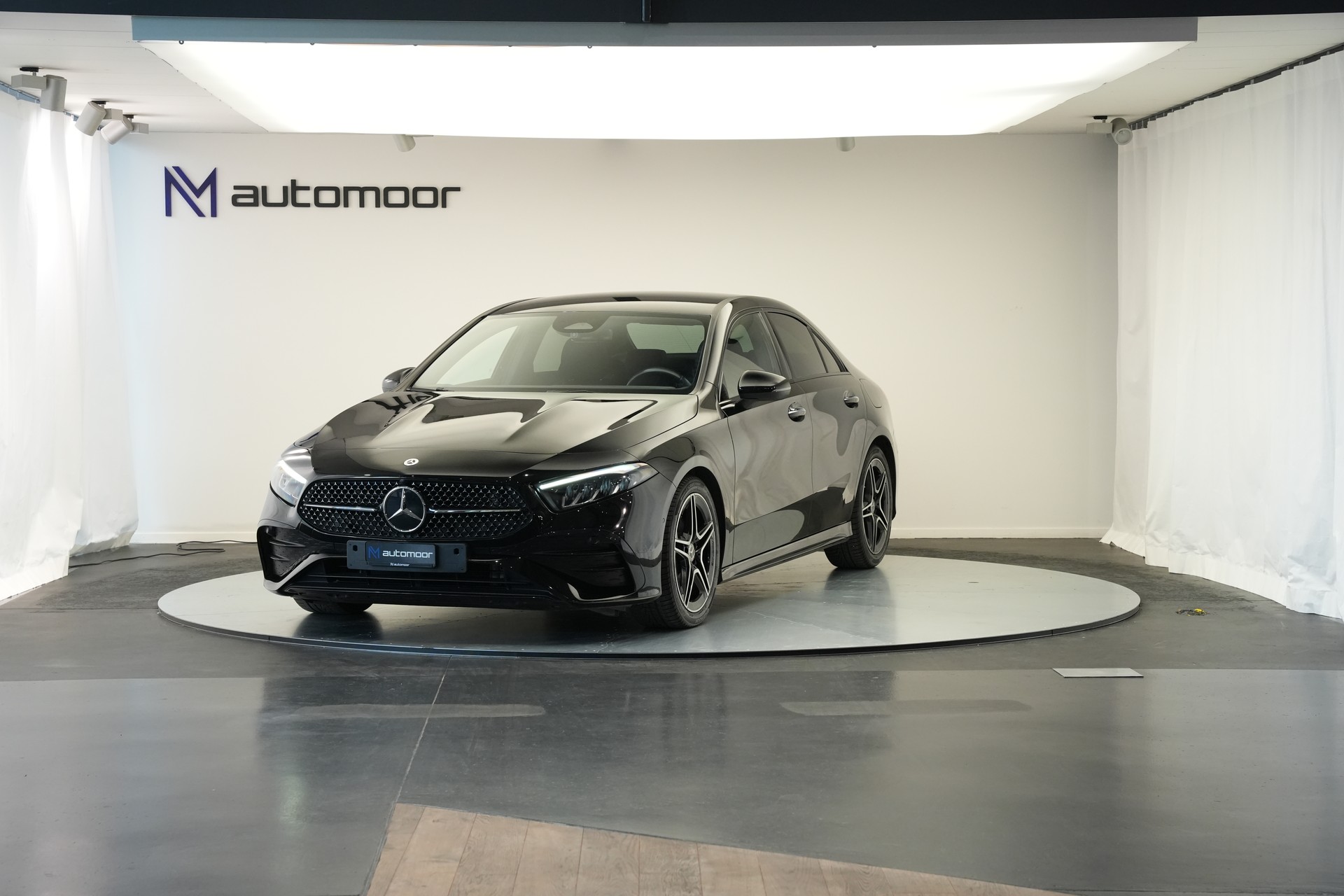 MERCEDES-BENZ A 200 d AMG Line 8G-DCT *Facelift*