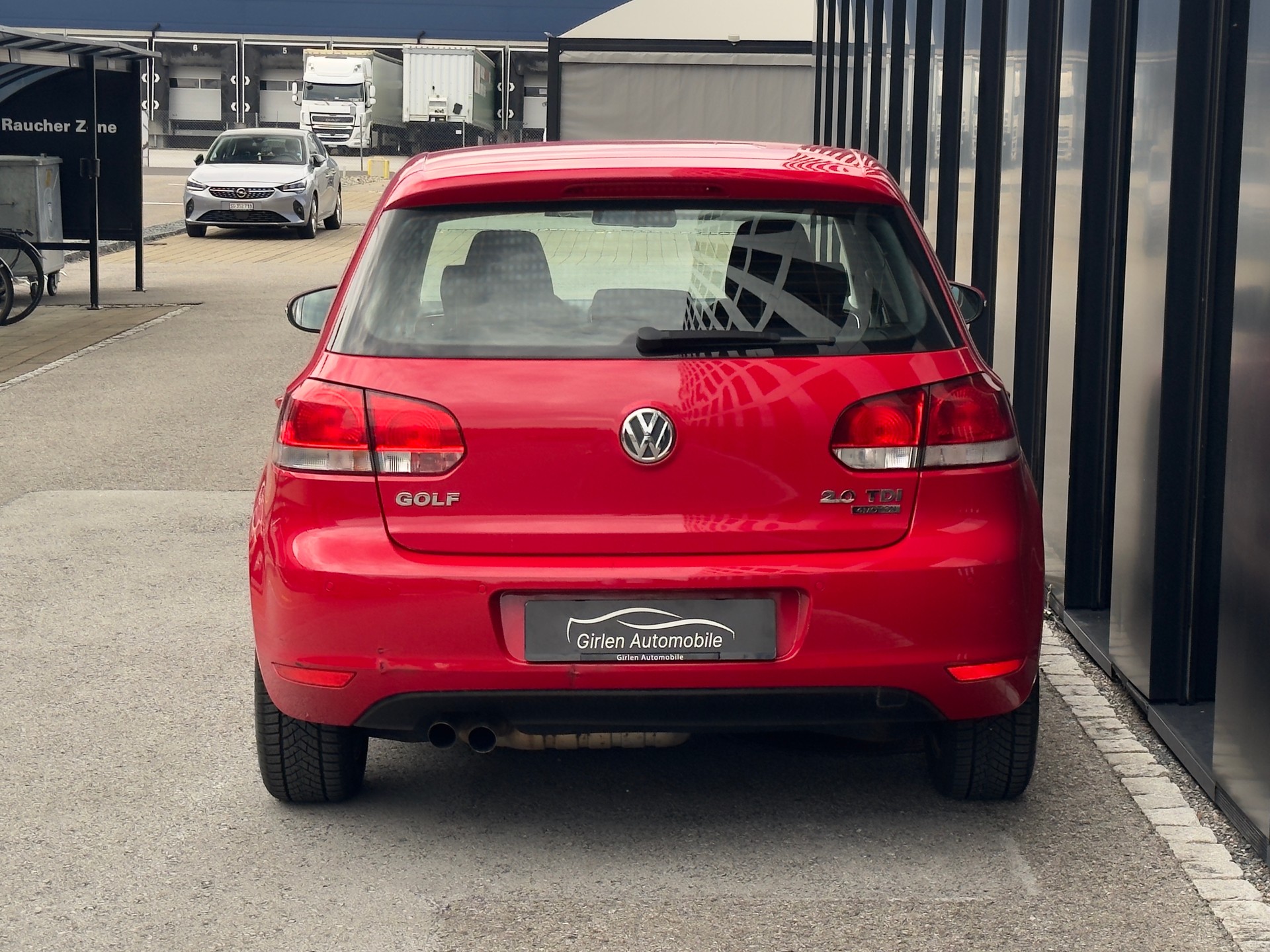 VW Golf 2.0 TDI Highline 4Motion-image-4