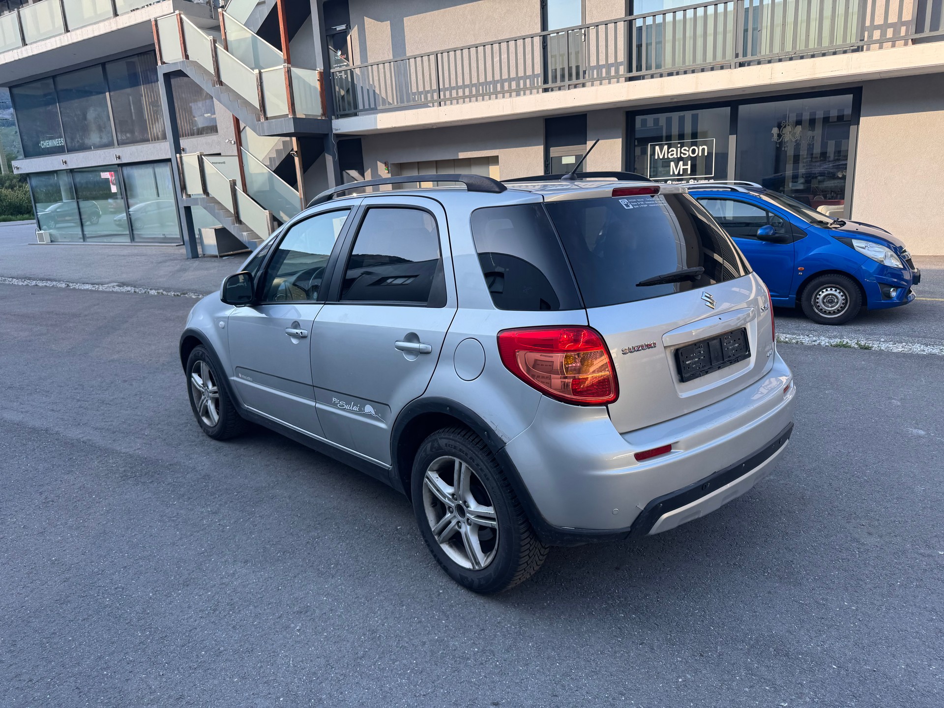 SUZUKI SX4 1.6 16V GL Top Piz Sulai 4WD Automatic-image-4