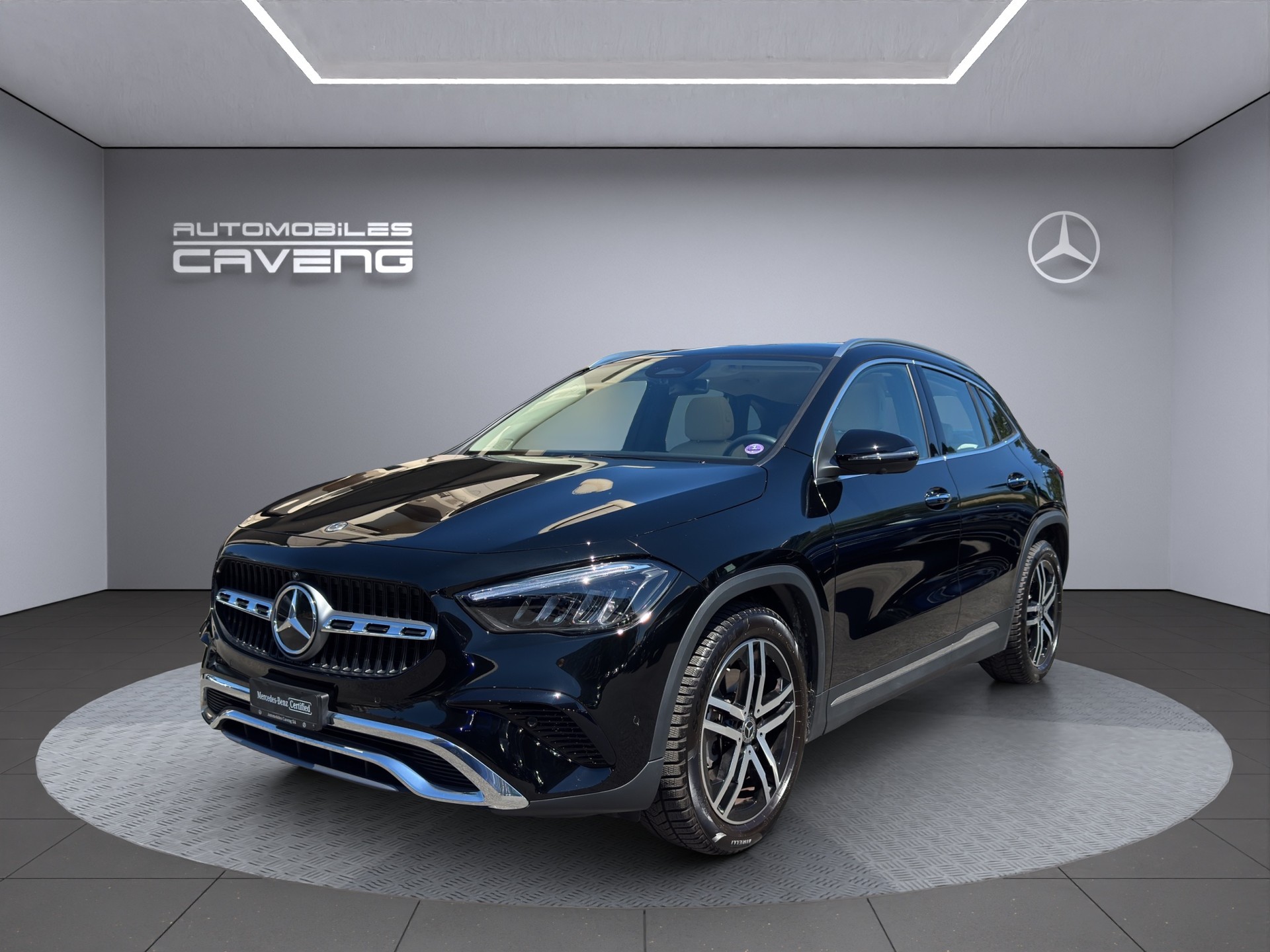 MERCEDES-BENZ GLA 250 4Matic 8G-DCT Swiss Star