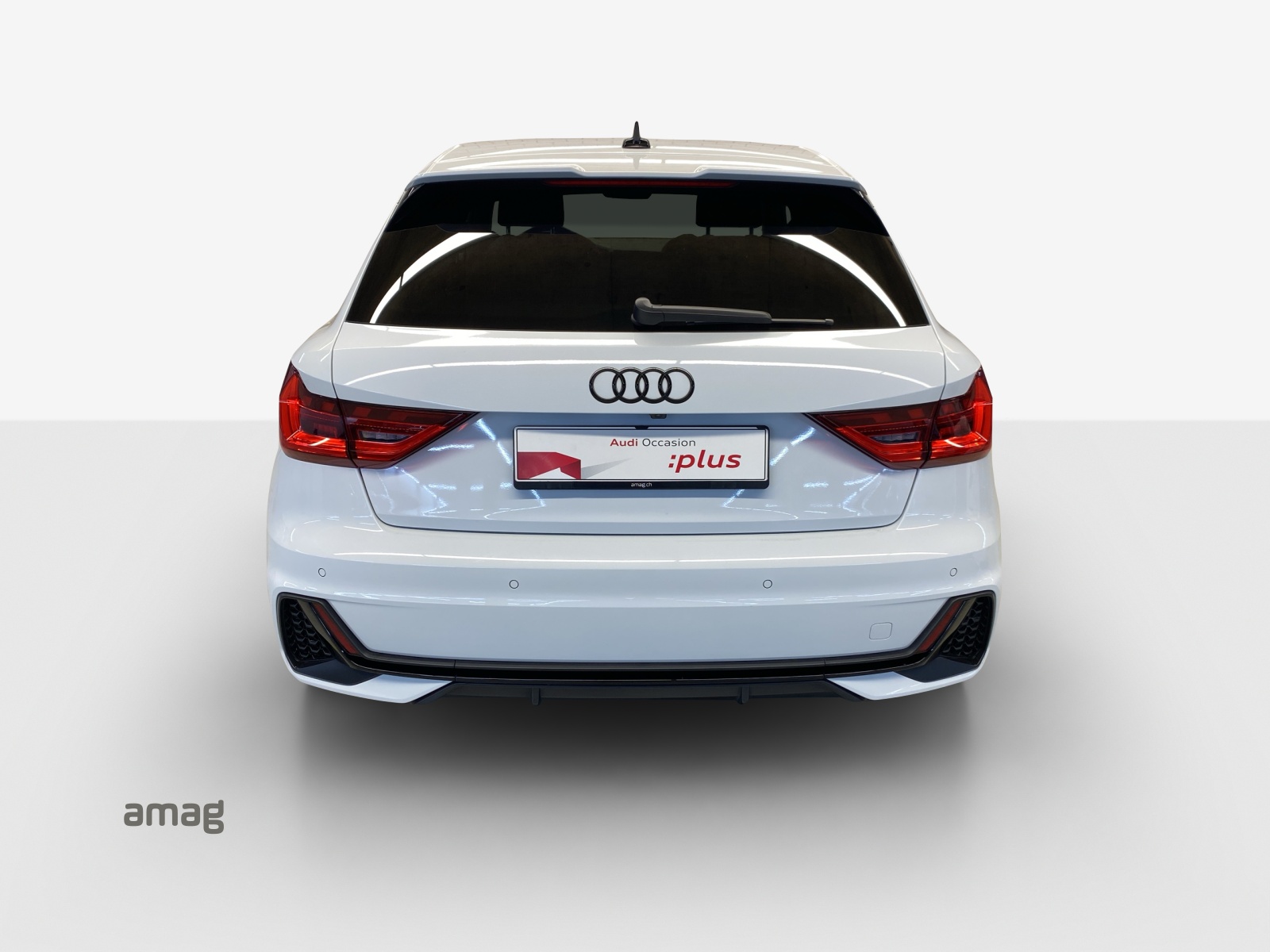 AUDI A1 Sportback 35 TFSI S Line S-tronic-showroom-element-3