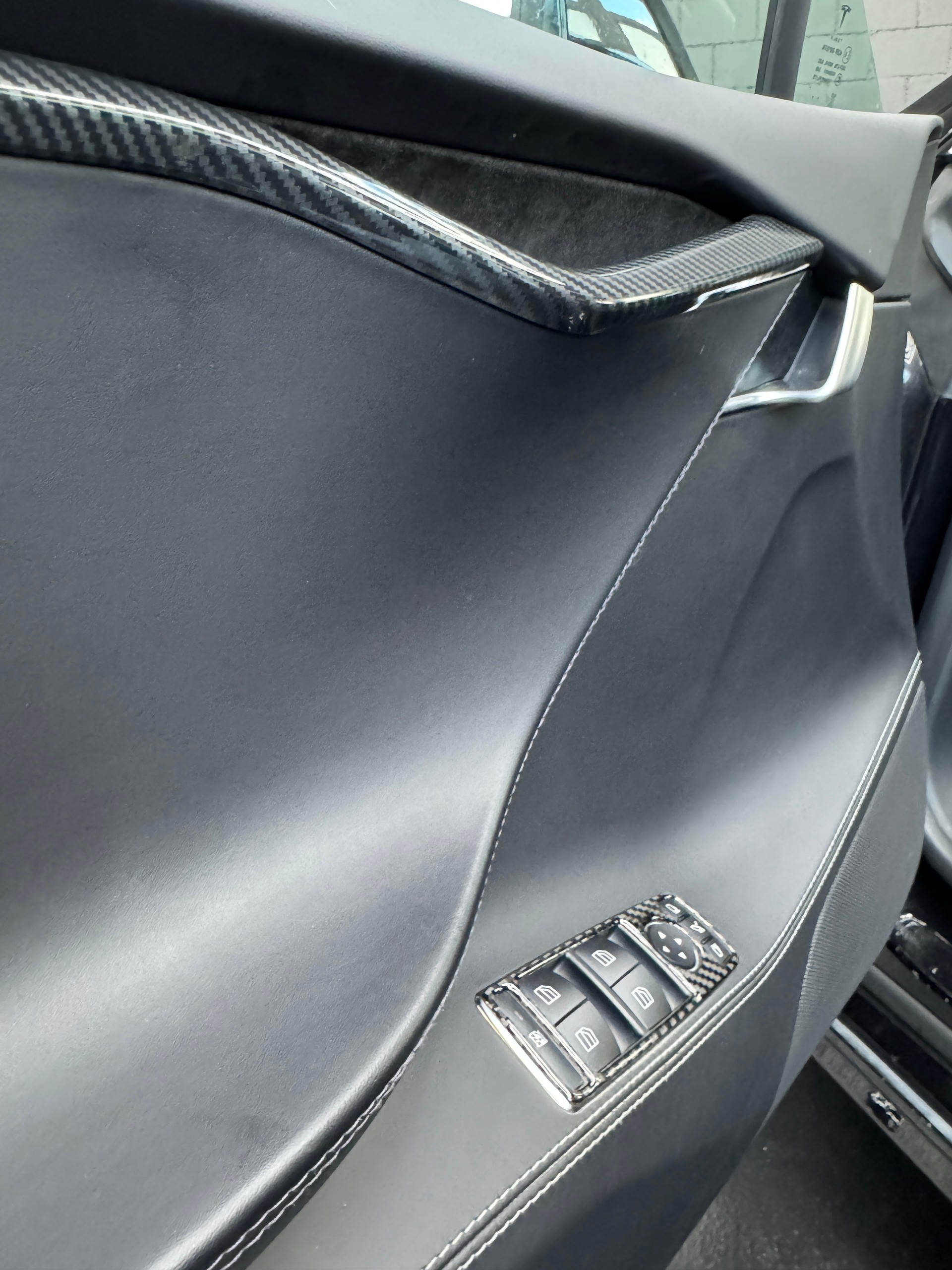 TESLA Model S 100 D Performance-image-10