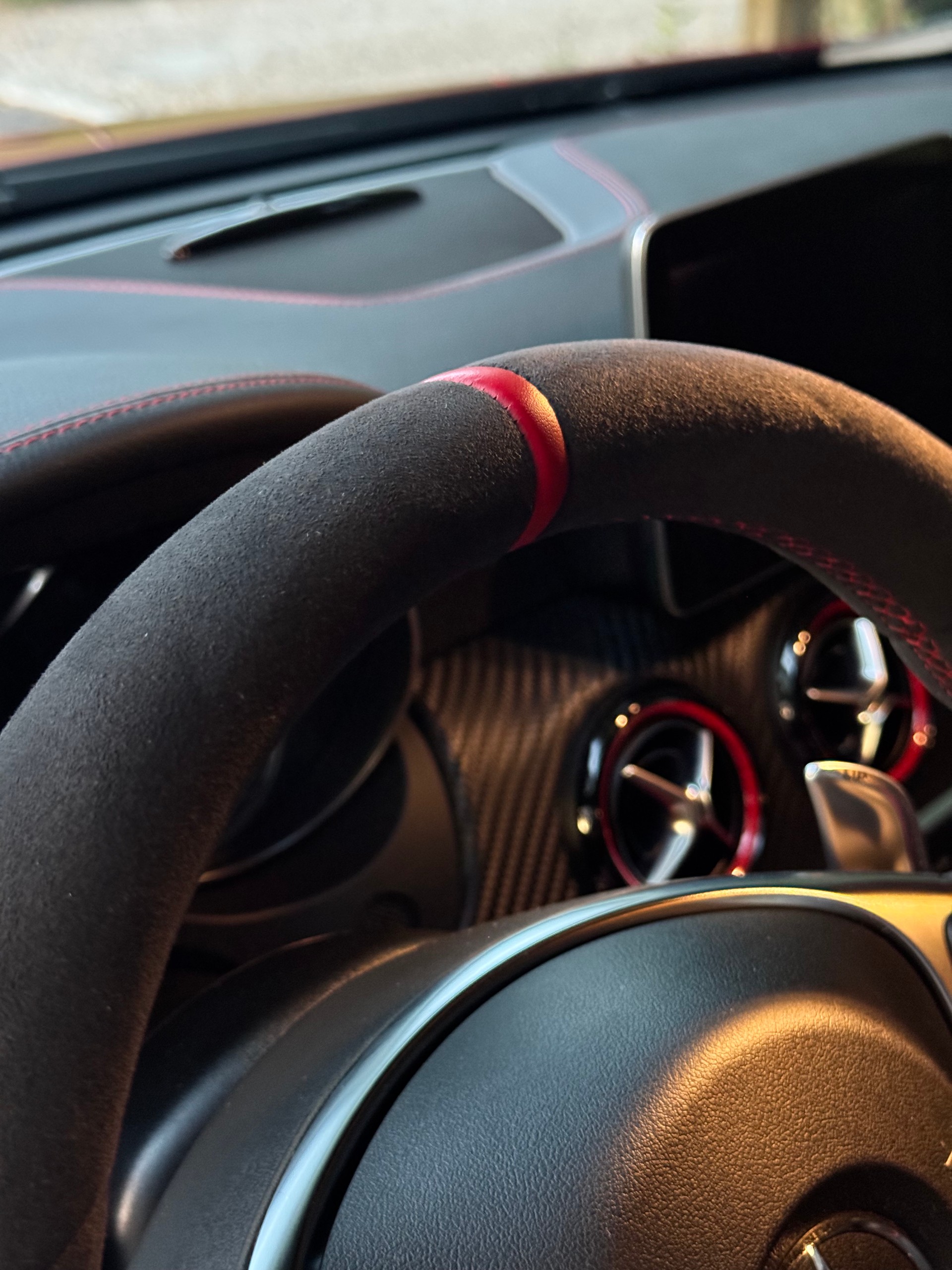 MERCEDES-BENZ A 45 AMG 4m-image-8