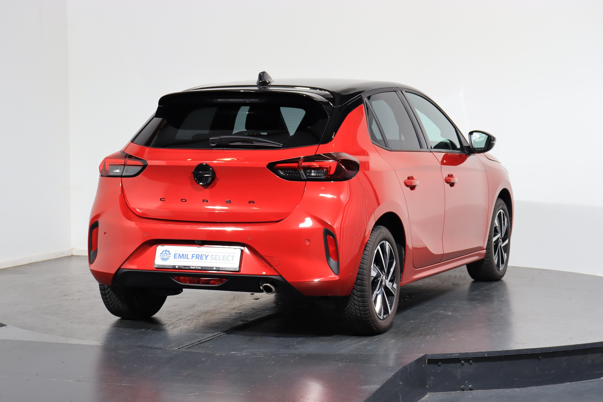 OPEL Corsa 1.2 T GS-showroom-element-2
