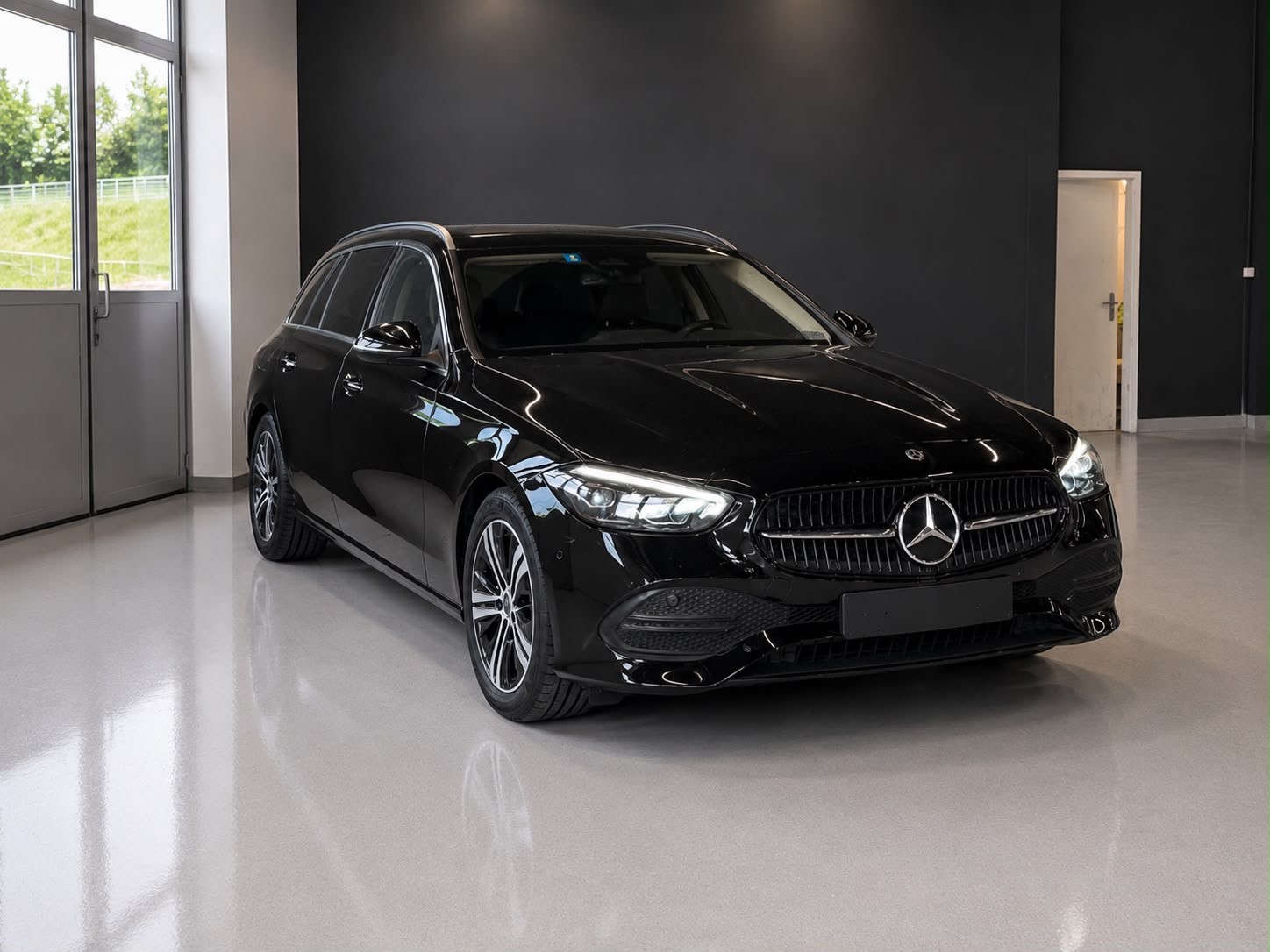 MERCEDES-BENZ C 200 T AMG Line