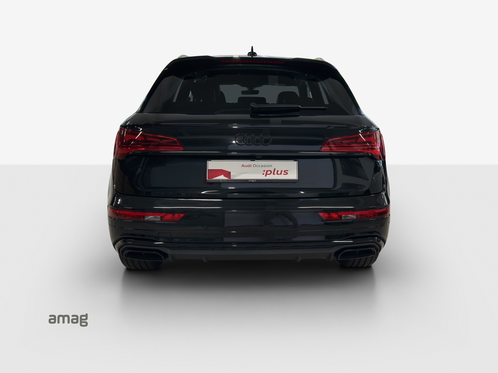 AUDI Q5 40 TDI Black Edition quattro S-tronic-showroom-element-3