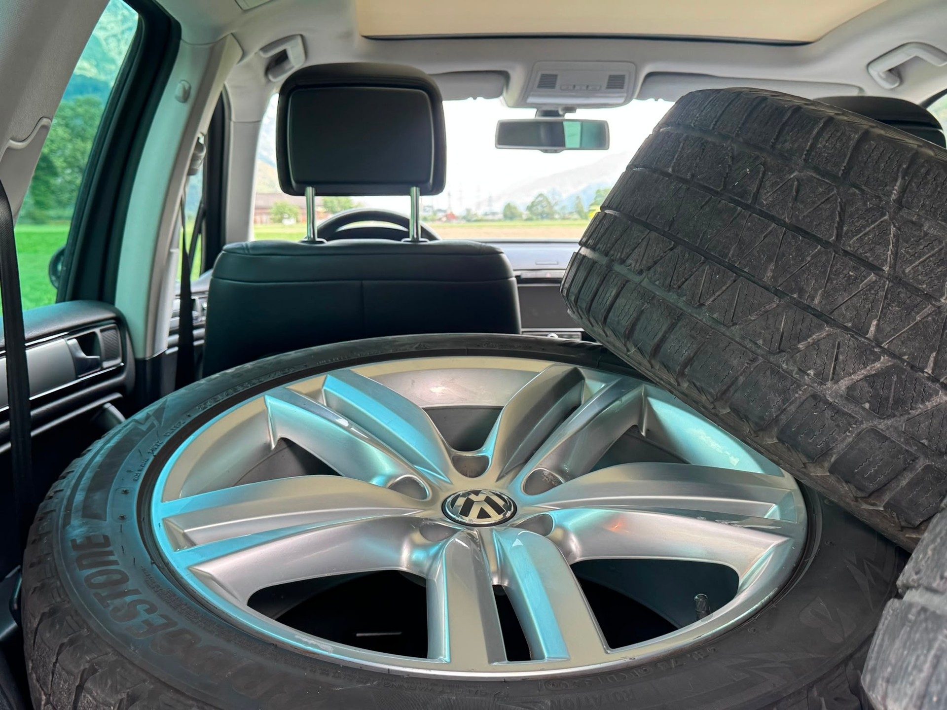 VW Touareg 3.0 TDI BMT Value Tiptronic-image-12