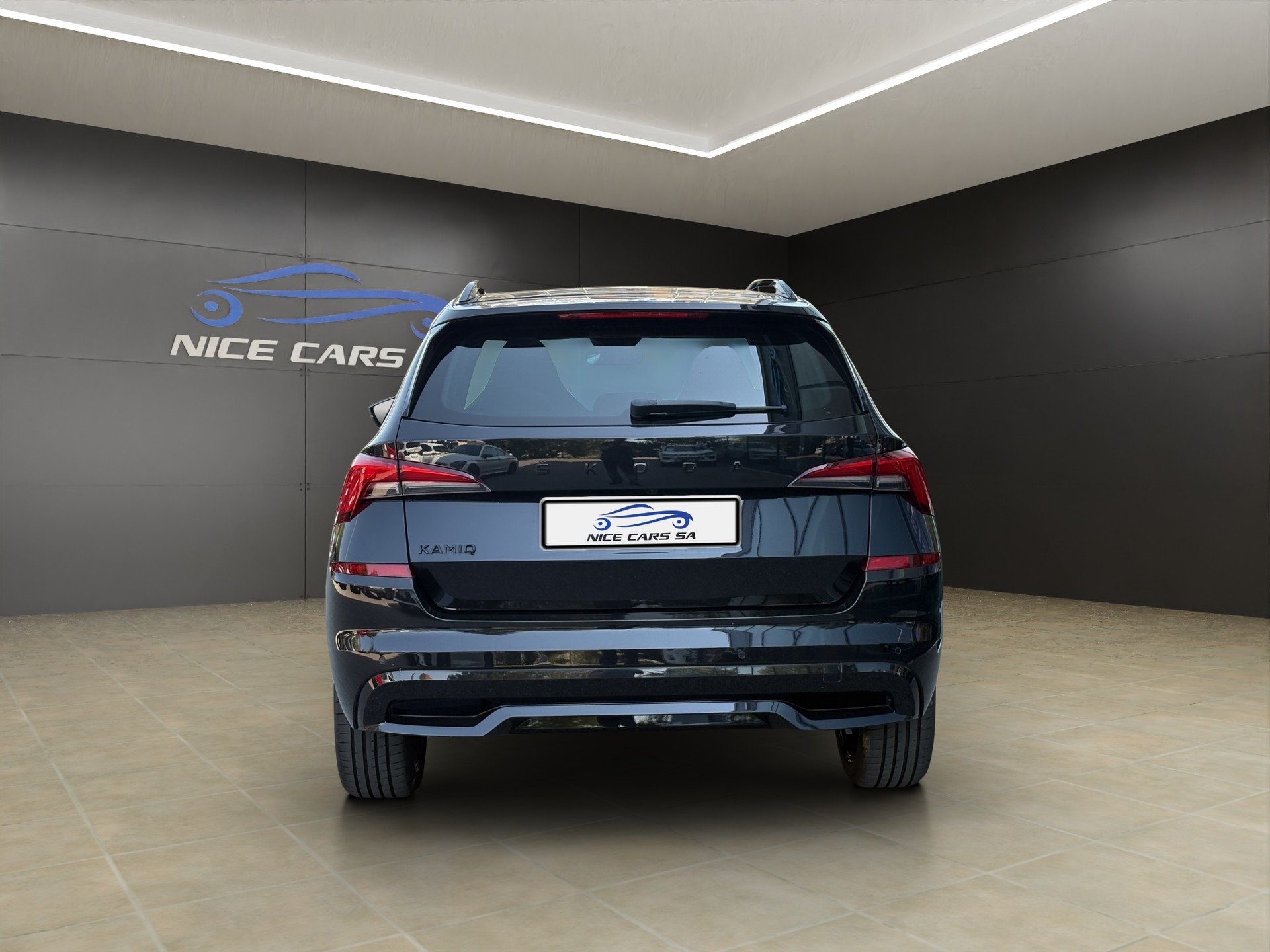 SKODA Kamiq 1.5 TSI ACT Monte Carlo DSG-showroom-element-3