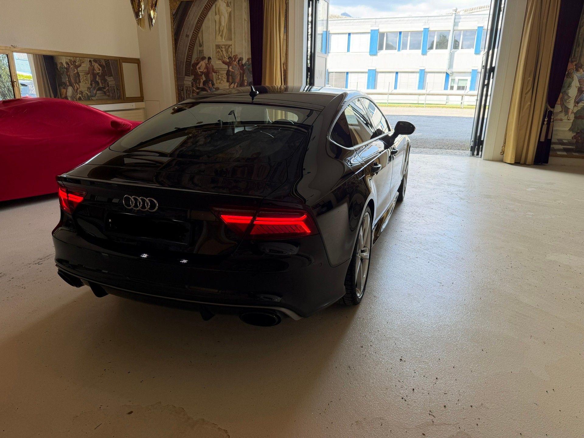 AUDI RS7 Sportback 4.0 TFSI V8 performance quattro-image-4